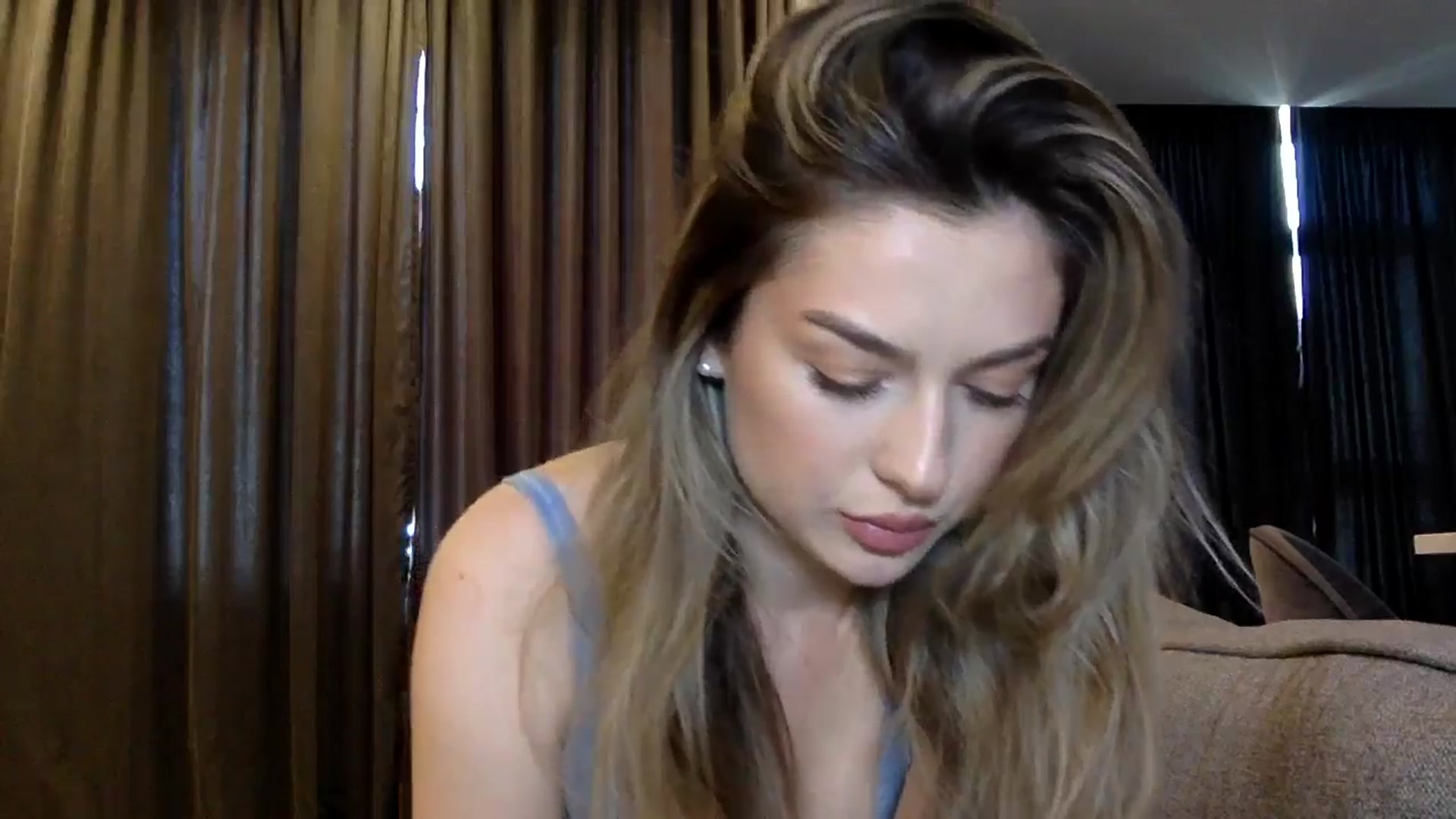 Gallery image thumbnail from SindiMoon's myfreecams stream on, 07/01/2024, 10:58 image 16 of 20