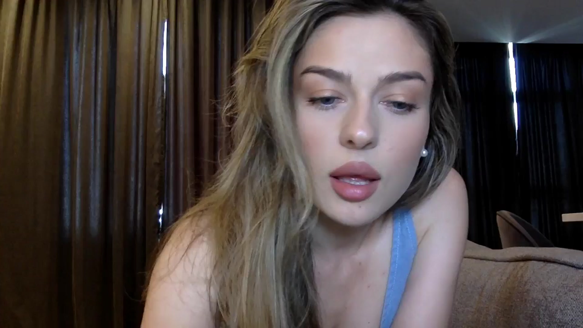 Gallery image thumbnail from SindiMoon's myfreecams stream on, 07/01/2024, 11:25 image 2 of 20