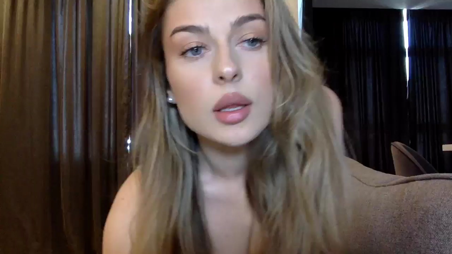Gallery image thumbnail from SindiMoon's myfreecams stream on, 07/01/2024, 11:25 image 11 of 20