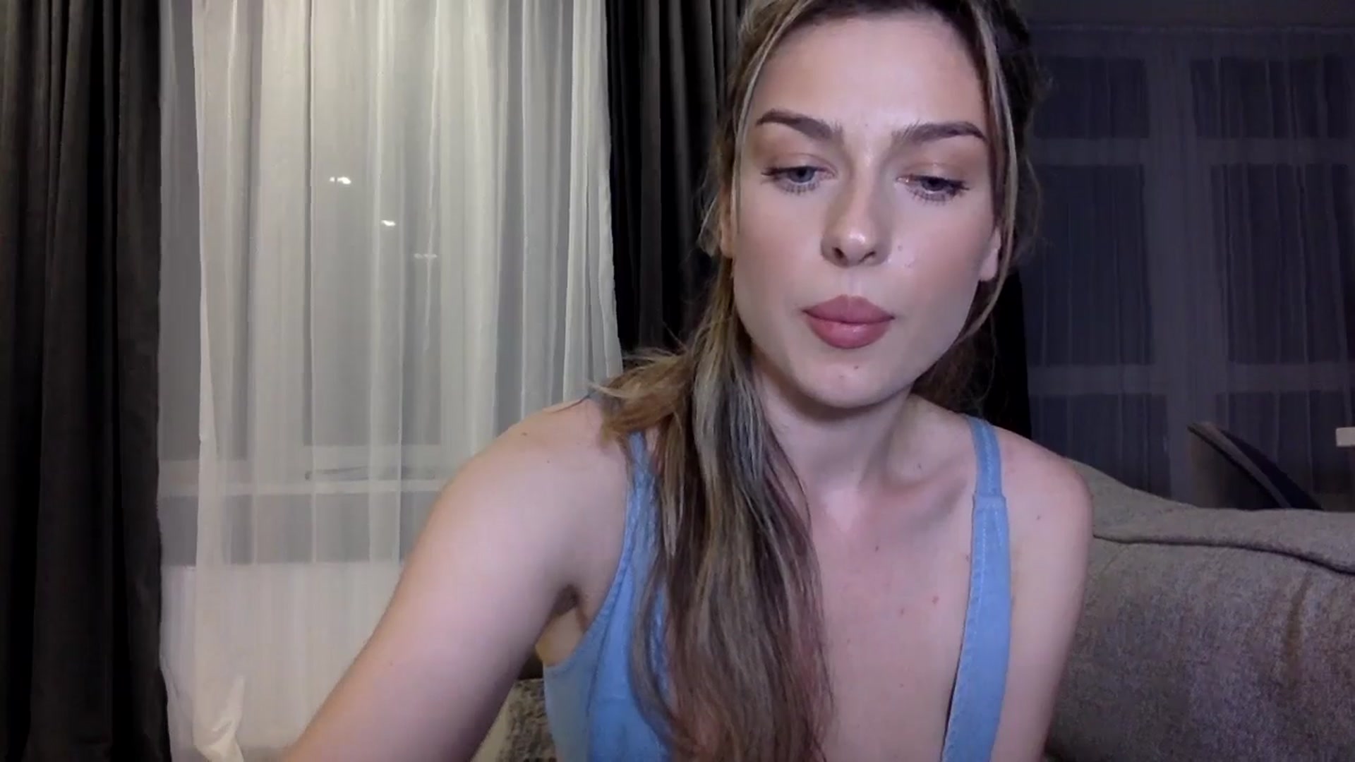 Gallery image thumbnail from SindiMoon's myfreecams stream on, 07/01/2024, 19:45 image 5 of 20