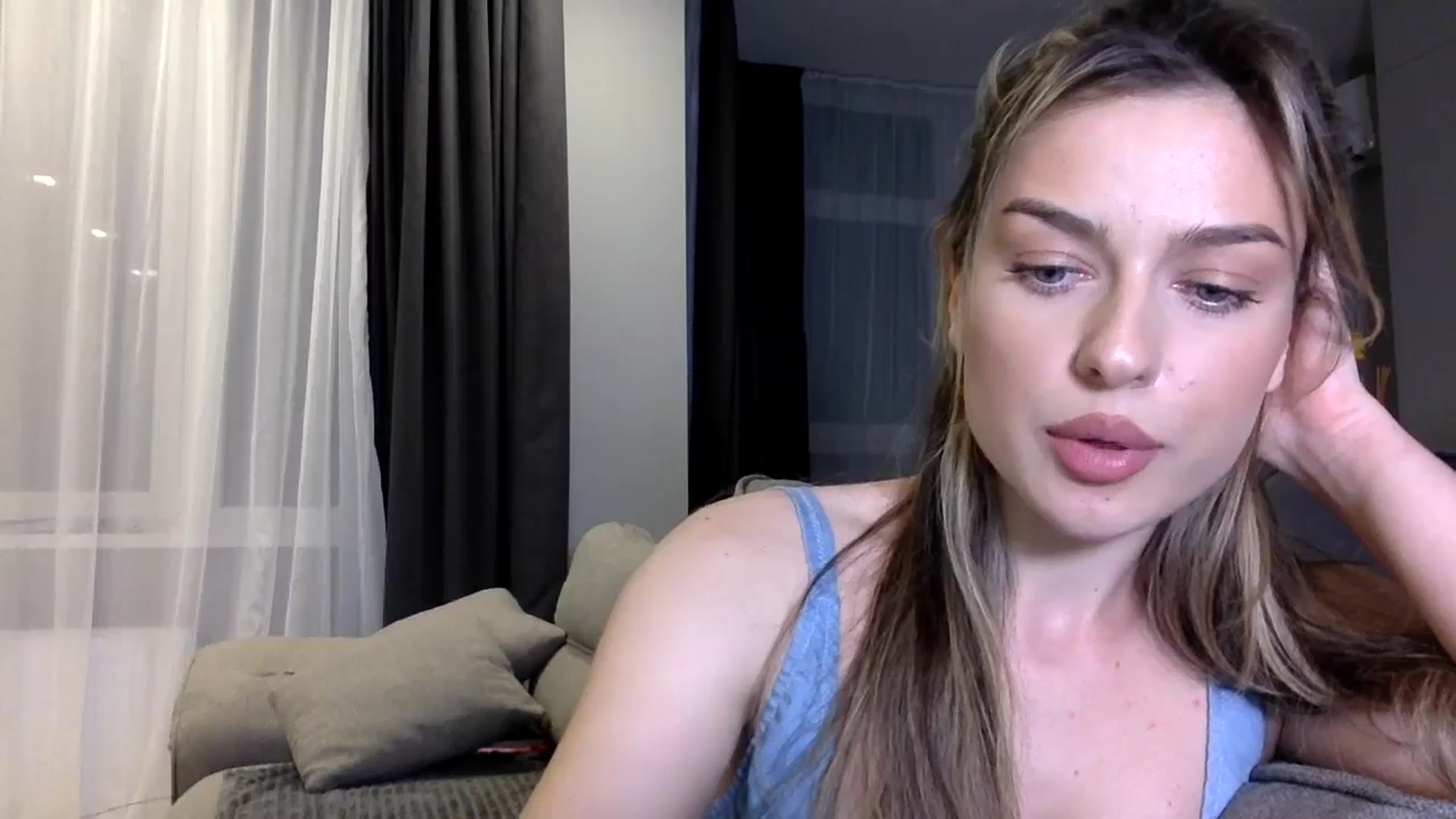 Gallery image thumbnail from SindiMoon's myfreecams stream on, 07/01/2024, 20:14 image 12 of 20