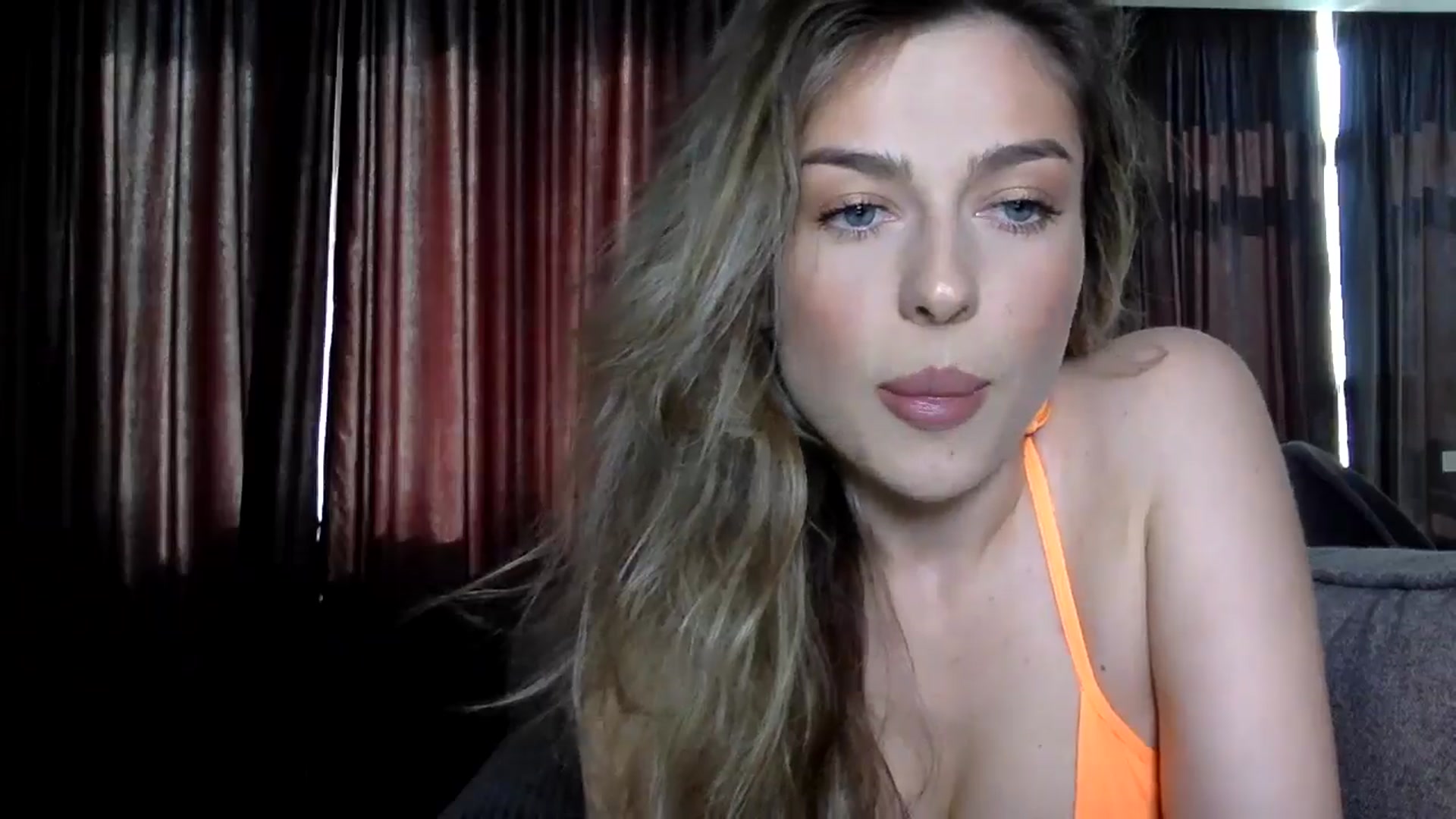Gallery image thumbnail from SindiMoon's myfreecams stream on, 07/02/2024, 13:25 image 16 of 20