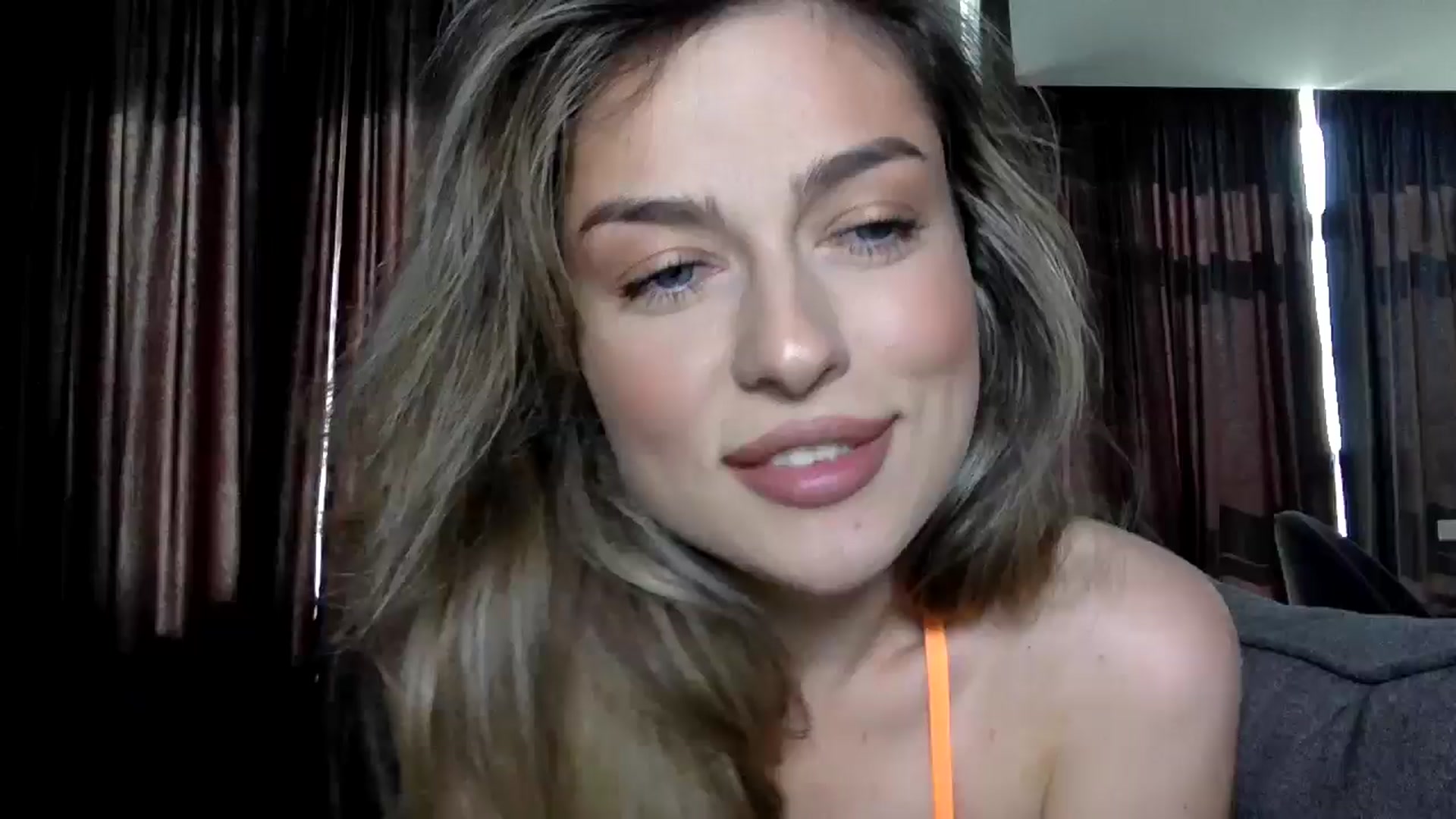 Gallery image thumbnail from SindiMoon's myfreecams stream on, 07/02/2024, 14:01 image 8 of 20