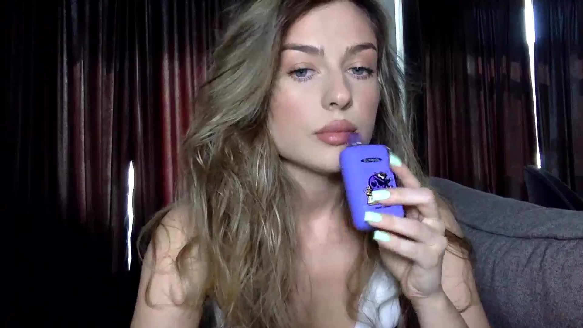 Gallery image thumbnail from SindiMoon's myfreecams stream on, 07/05/2024, 12:38 image 16 of 20
