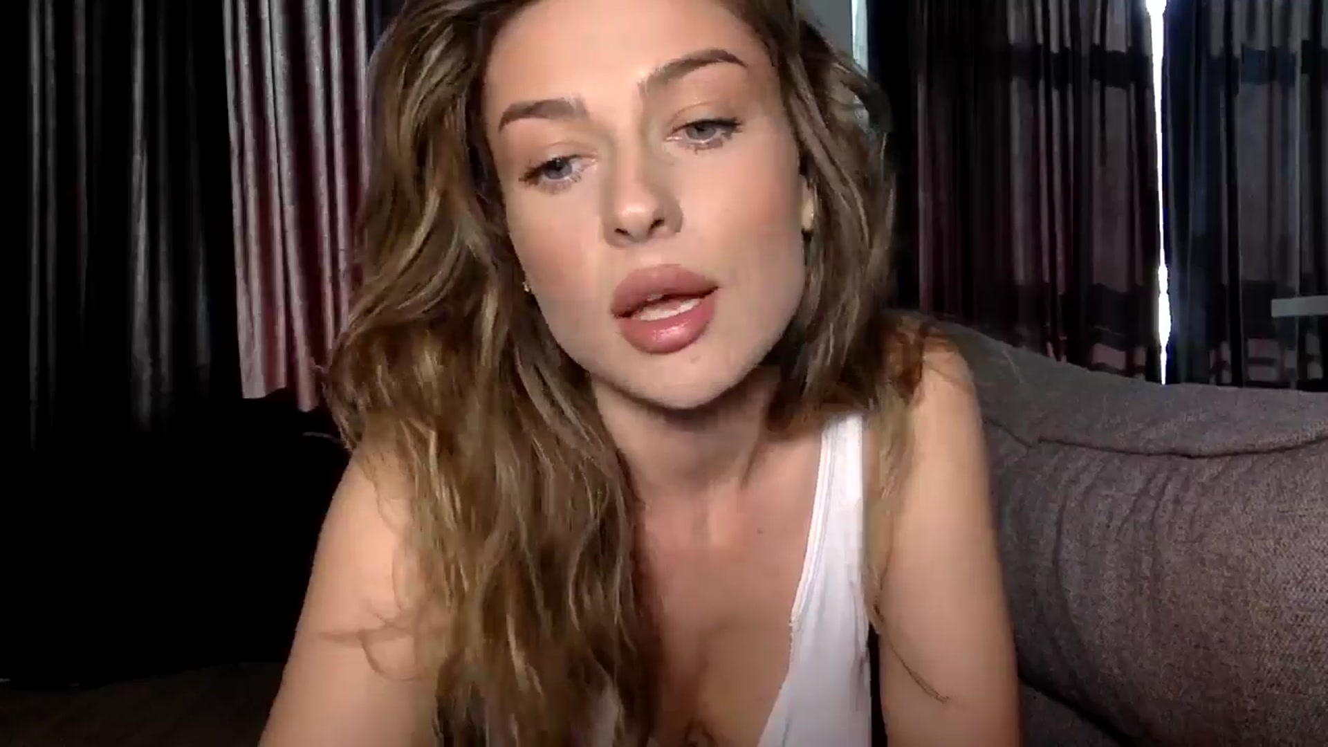 Gallery image thumbnail from SindiMoon's myfreecams stream on, 07/05/2024, 14:05 image 3 of 20