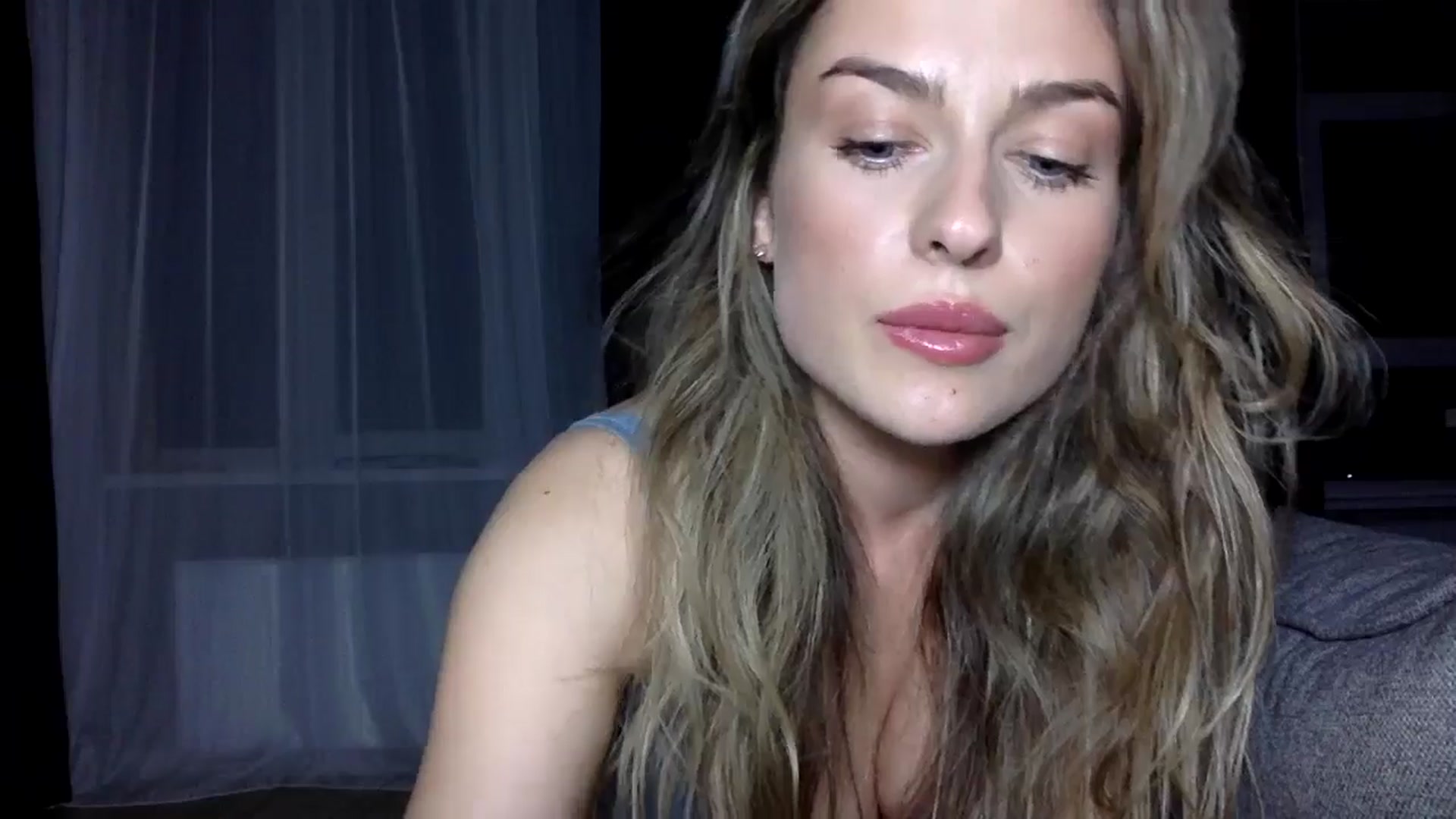 Gallery image thumbnail from SindiMoon's myfreecams stream on, 07/05/2024, 19:33 image 15 of 20