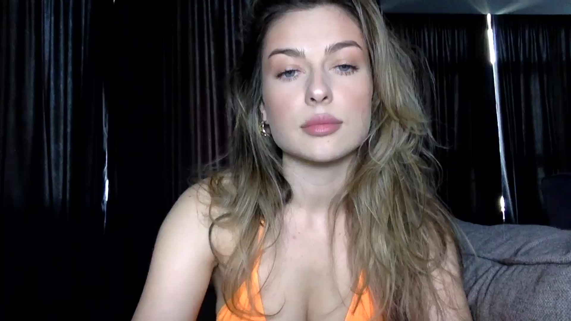 Gallery image thumbnail from SindiMoon's myfreecams stream on, 07/13/2024, 08:55 image 18 of 20