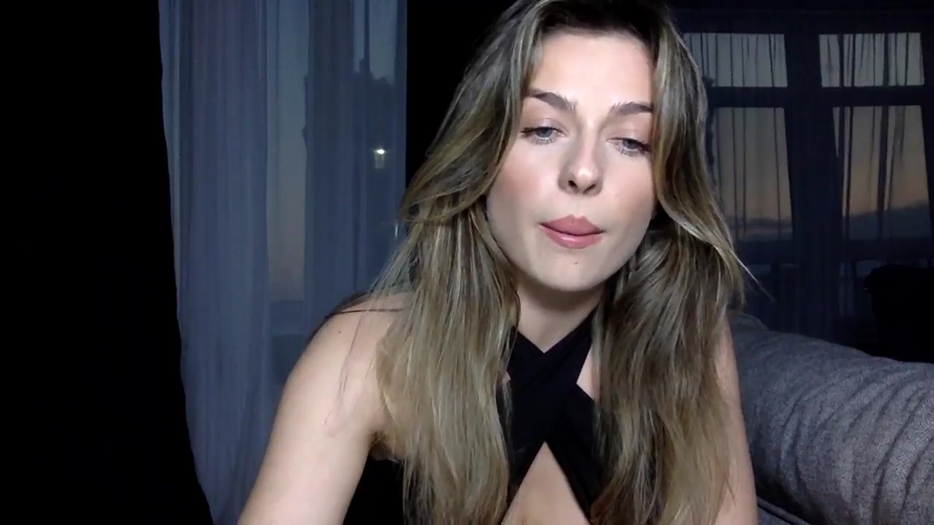 Gallery image thumbnail from SindiMoon's myfreecams stream on, 07/22/2024, 18:03 image 20 of 20
