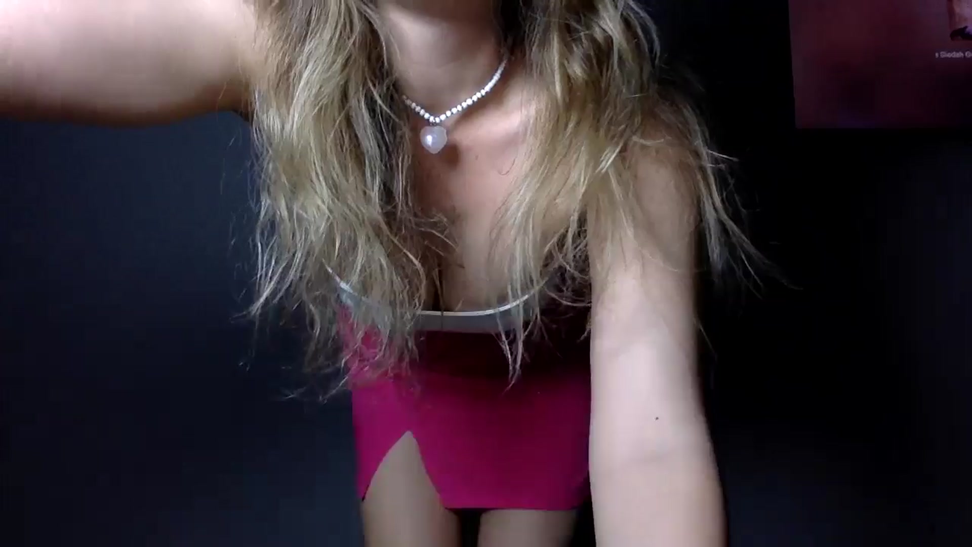 Gallery image thumbnail from SindiMoon's myfreecams stream on, 07/25/2024, 20:19 image 14 of 20