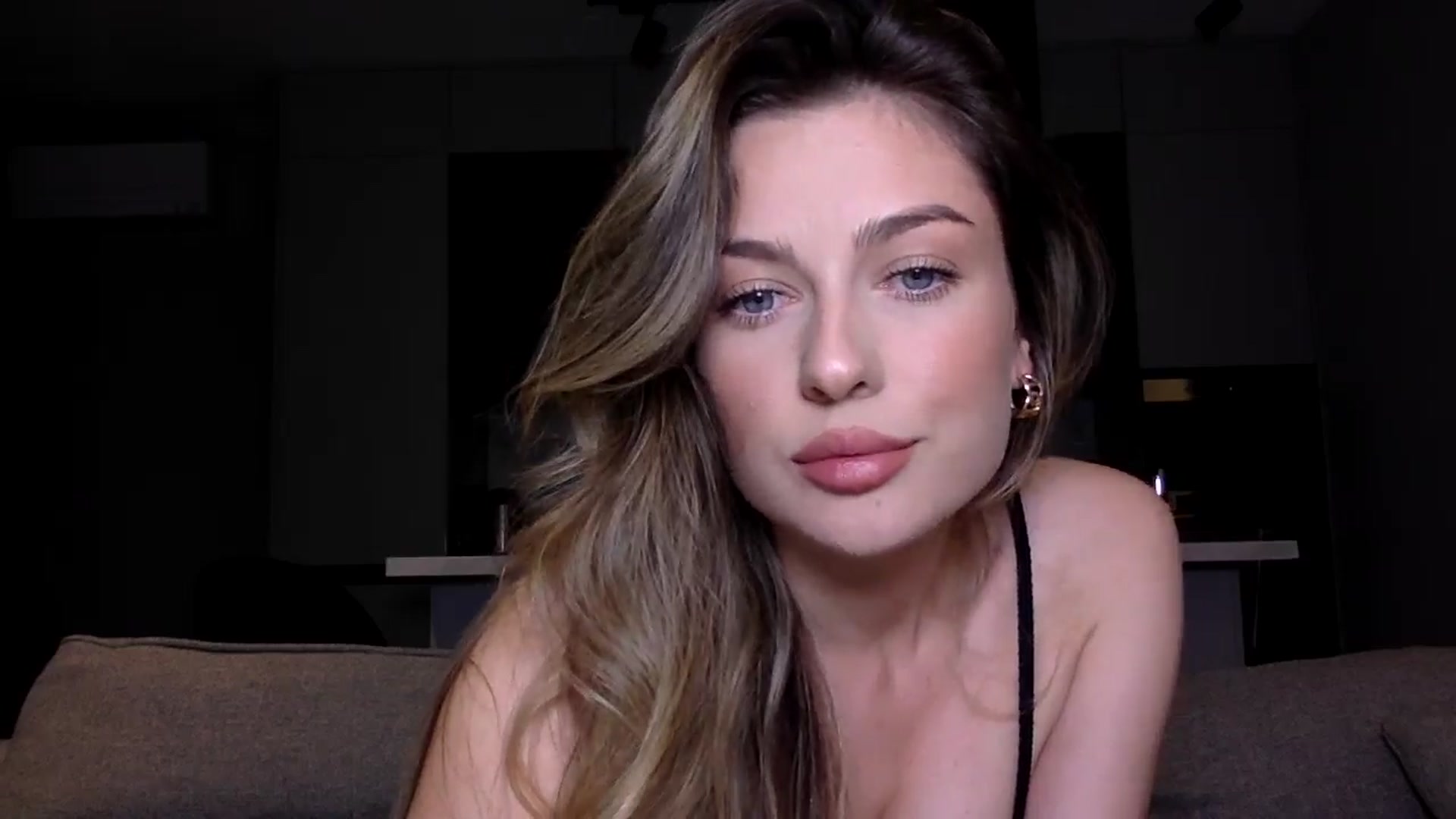 Gallery image thumbnail from SindiMoon's myfreecams stream on, 09/10/2024, 19:58 image 5 of 20