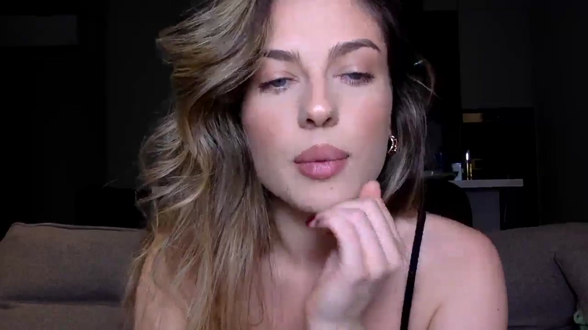 Gallery image thumbnail from SindiMoon's myfreecams stream on, 09/10/2024, 20:20 image 20 of 20