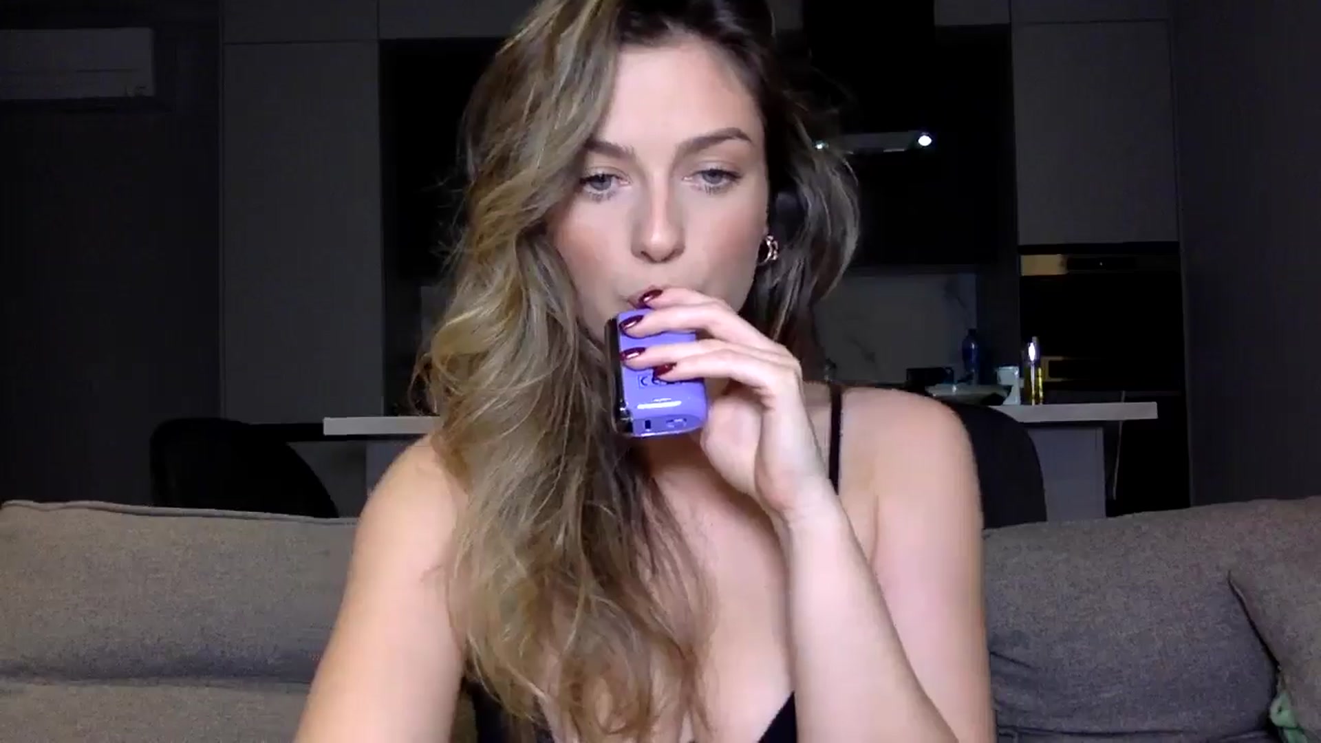 Gallery image thumbnail from SindiMoon's myfreecams stream on, 09/10/2024, 20:20 image 8 of 20