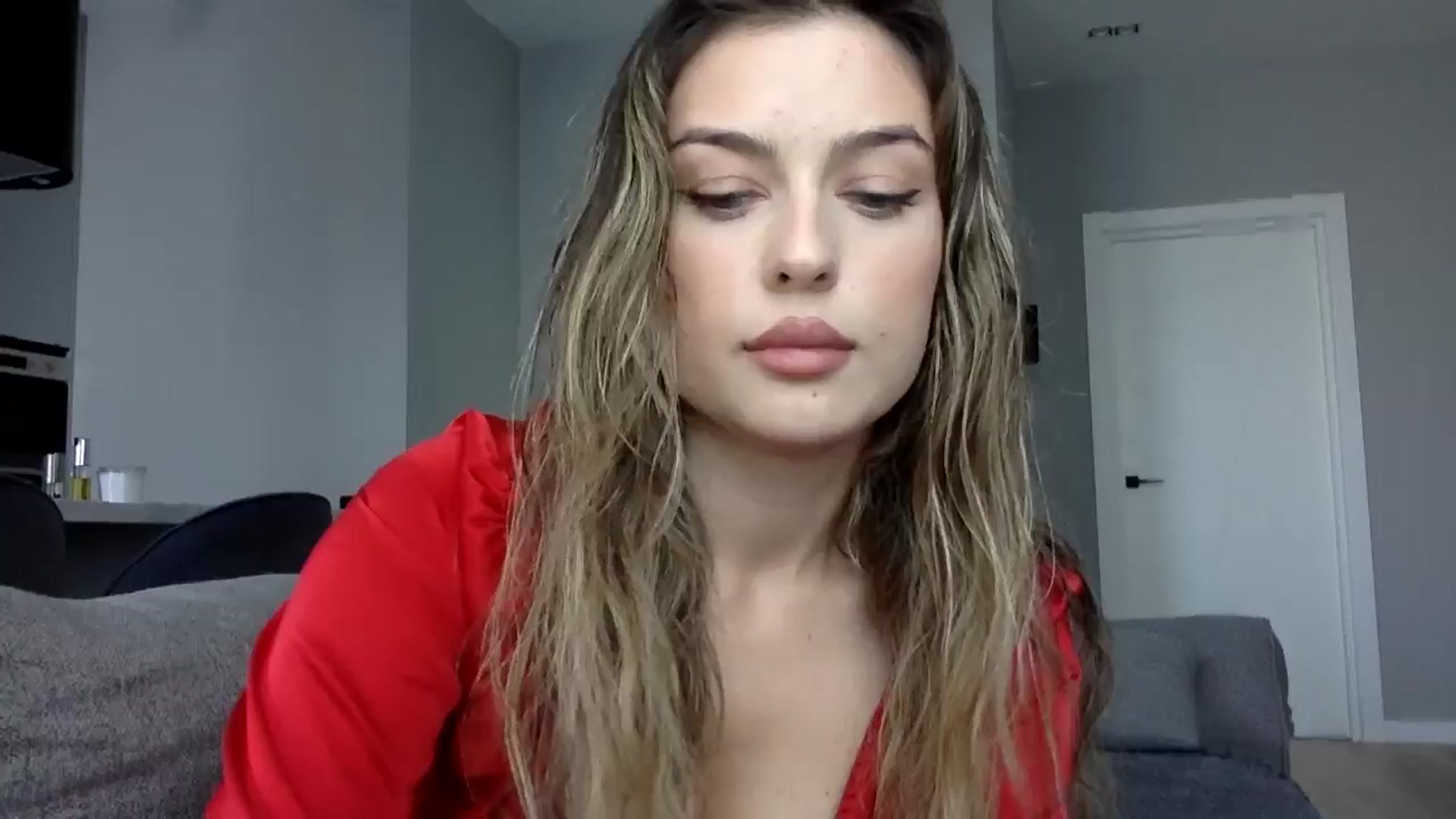 Gallery image thumbnail from SindiMoon's myfreecams stream on, 09/20/2024, 12:12 image 17 of 20