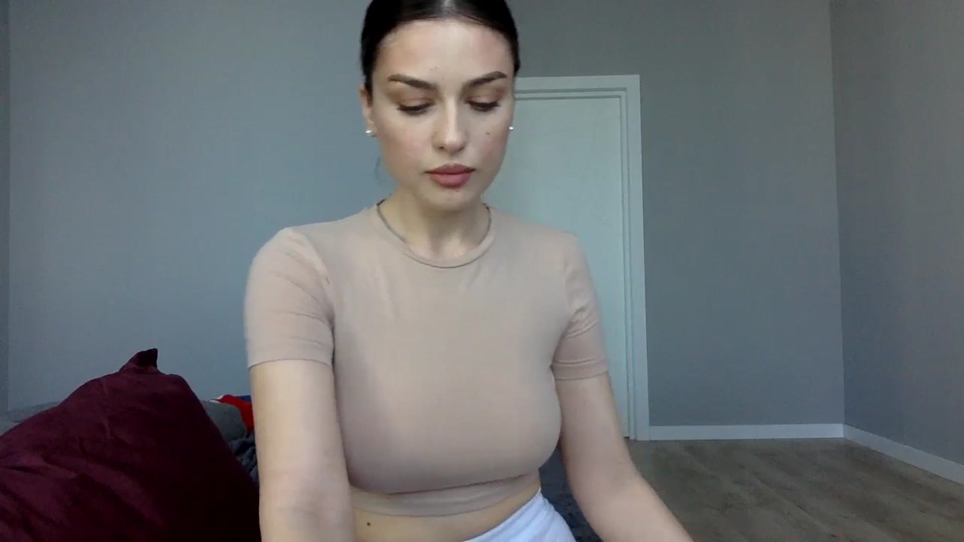 Gallery image thumbnail from SindiMoon's myfreecams stream on, 10/21/2024, 11:11 image 19 of 20