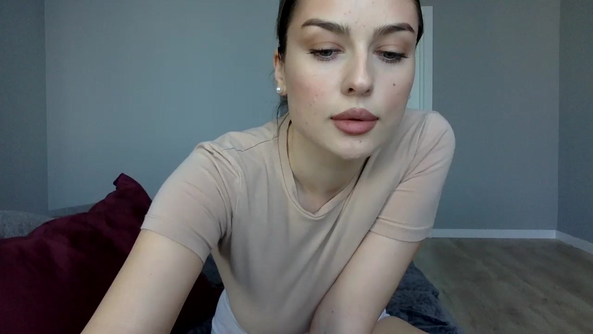 Gallery image thumbnail from SindiMoon's myfreecams stream on, 10/21/2024, 11:48 image 8 of 20