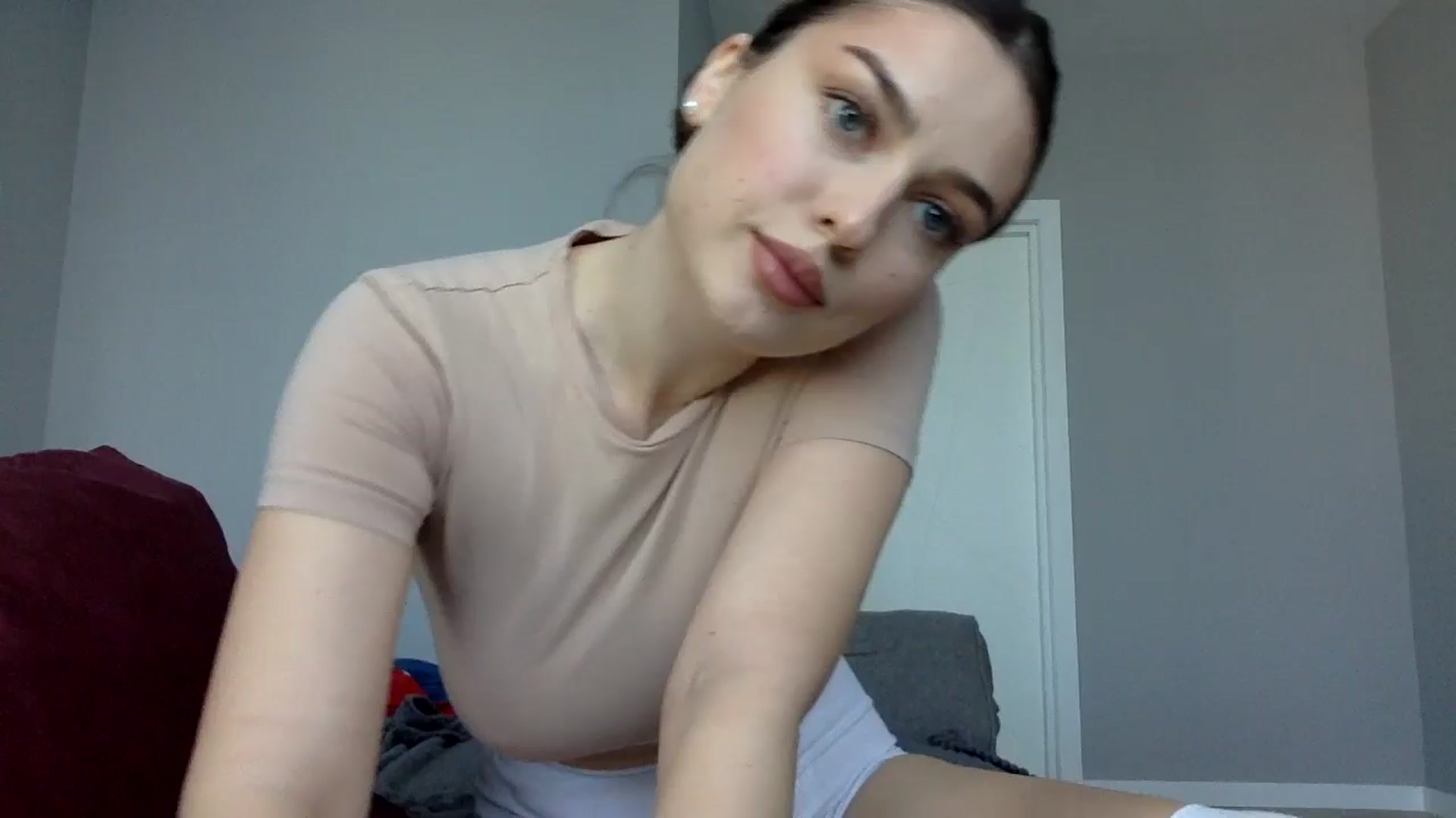 Gallery image thumbnail from SindiMoon's myfreecams stream on, 10/21/2024, 11:48 image 1 of 20