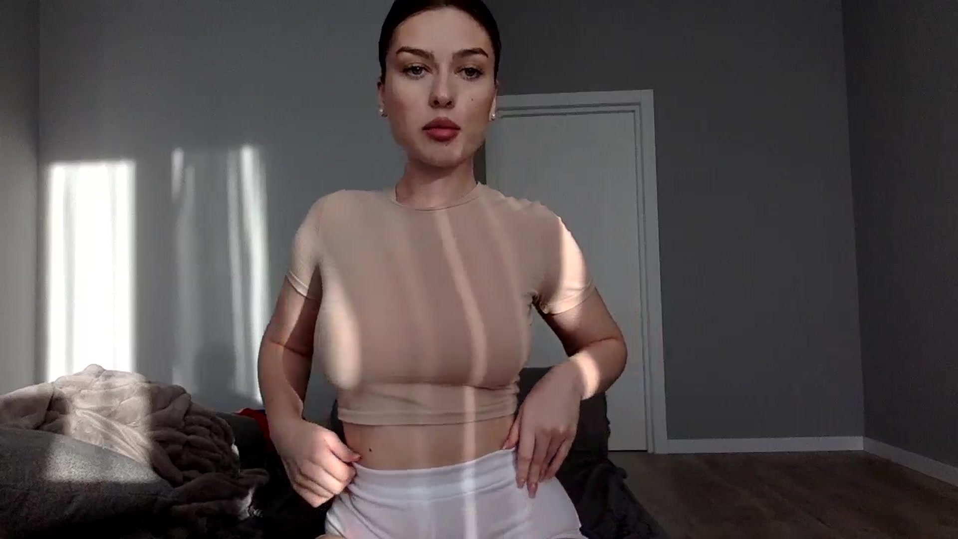 Gallery image thumbnail from SindiMoon's myfreecams stream on, 10/21/2024, 14:01 image 6 of 20