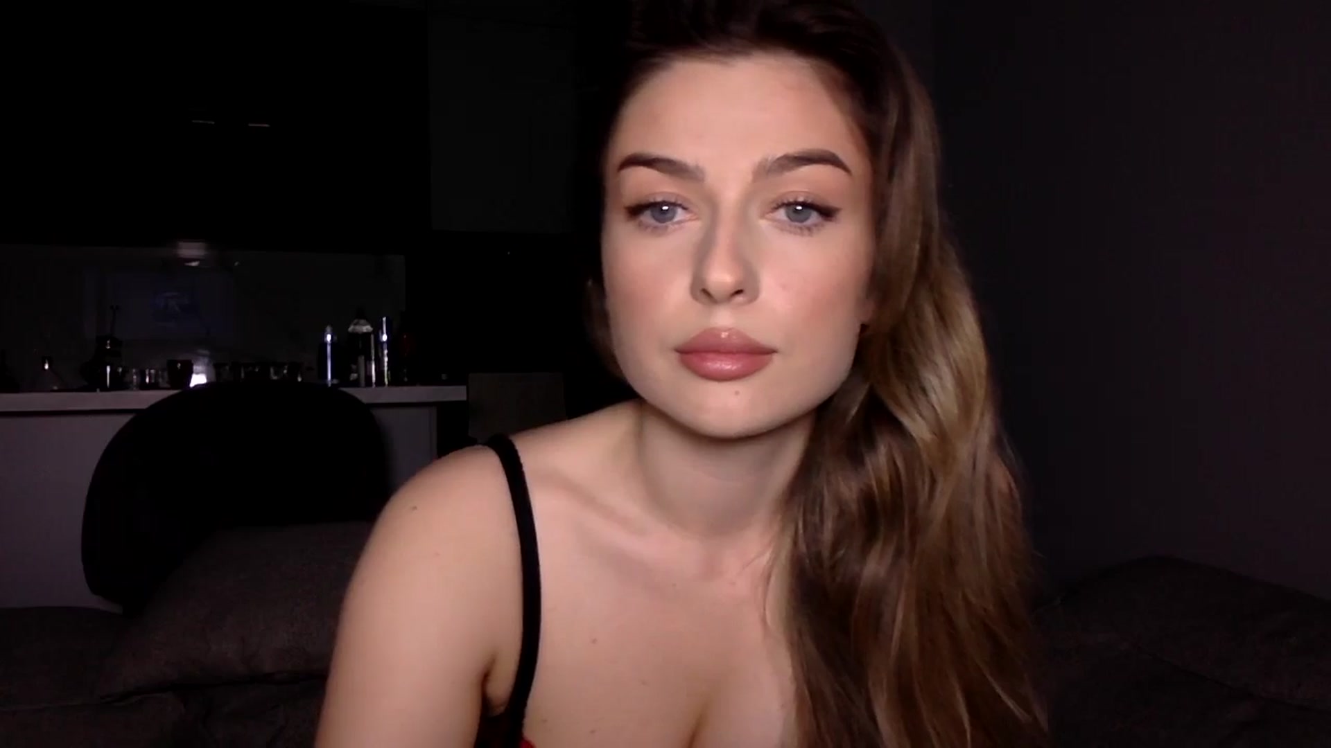 Gallery image thumbnail from SindiMoon's myfreecams stream on, 11/21/2024, 12:39 image 20 of 20