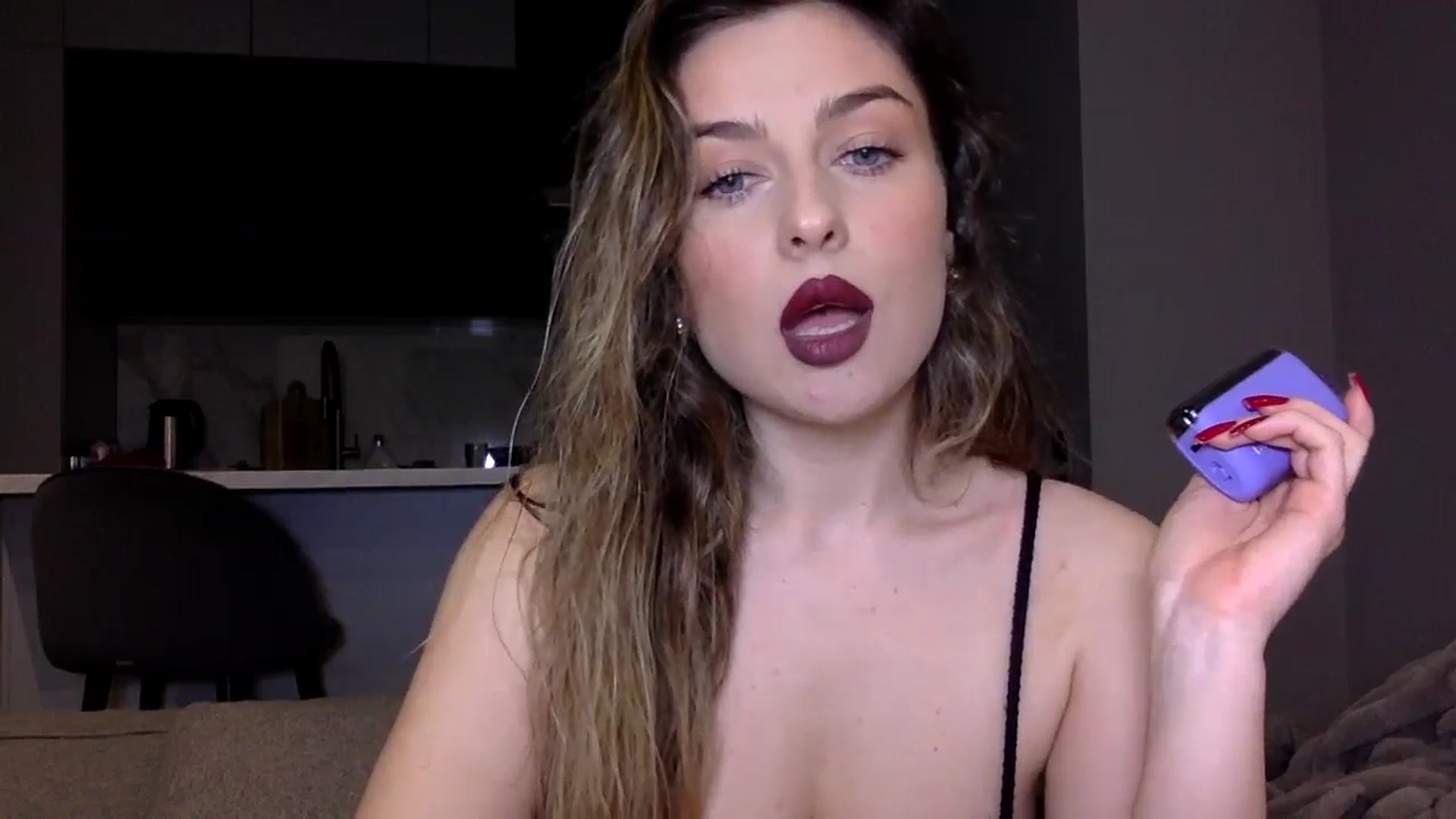 Gallery image thumbnail from SindiMoon's myfreecams stream on, 11/25/2024, 21:33 image 3 of 20