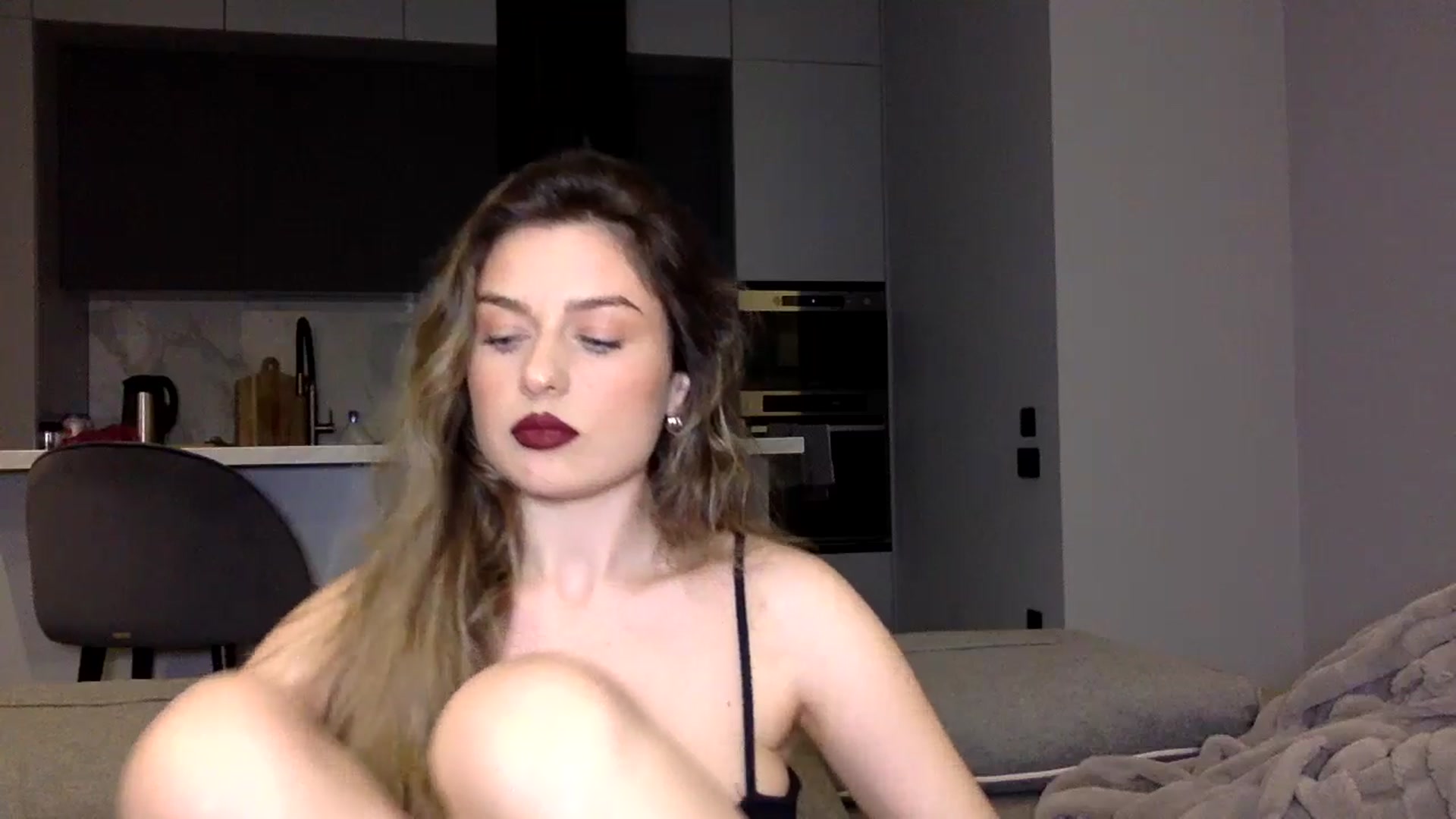 Gallery image thumbnail from SindiMoon's myfreecams stream on, 11/25/2024, 21:33 image 20 of 20
