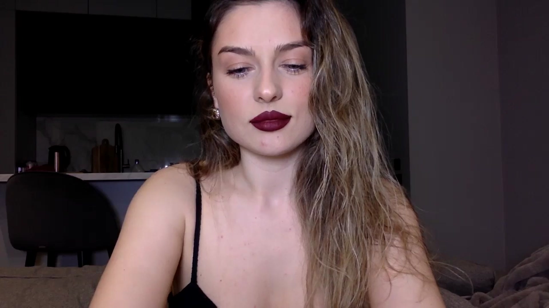Gallery image thumbnail from SindiMoon's myfreecams stream on, 11/25/2024, 22:04 image 8 of 20