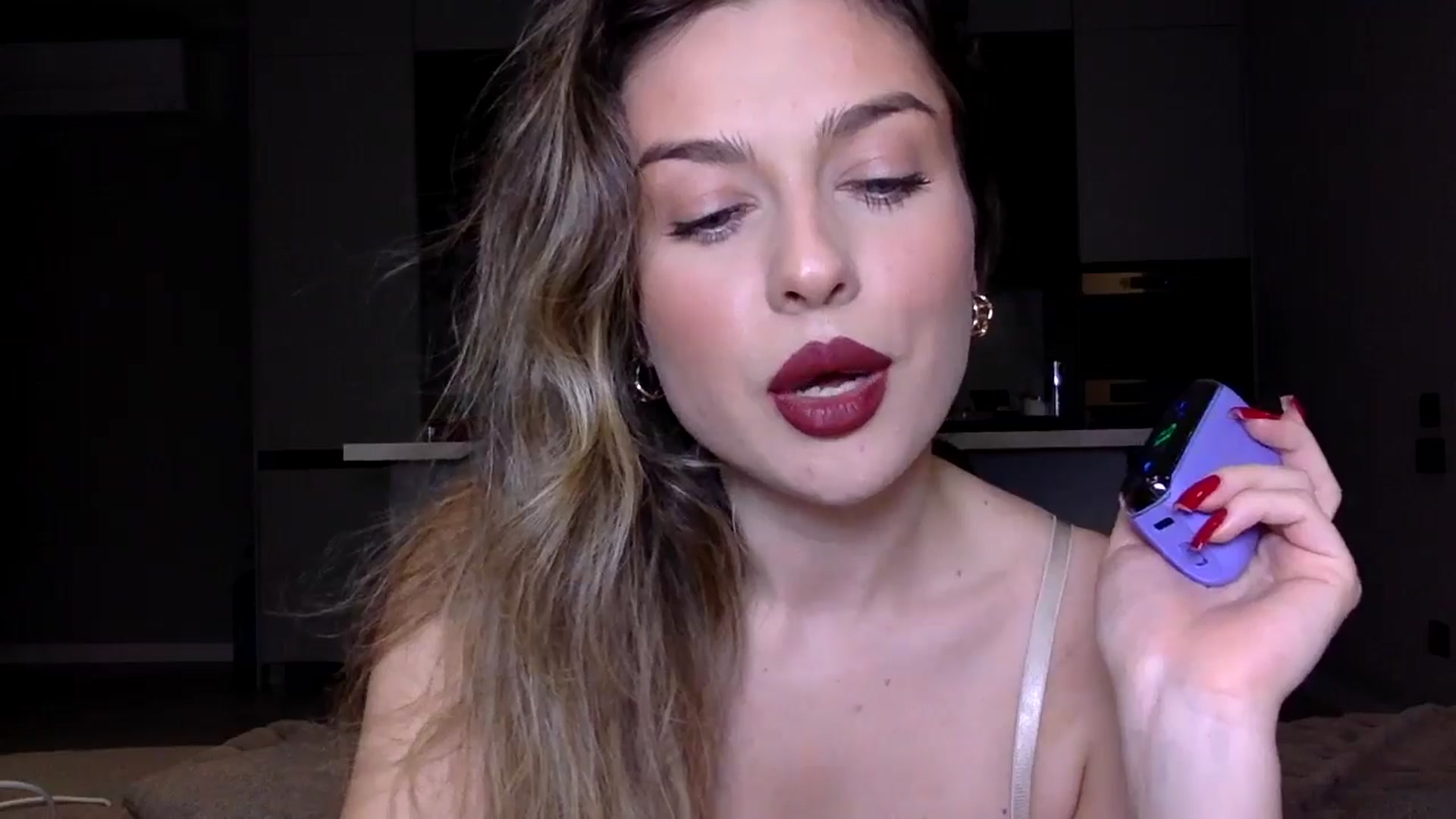 Gallery image thumbnail from SindiMoon's myfreecams stream on, 11/26/2024, 22:03 image 7 of 20