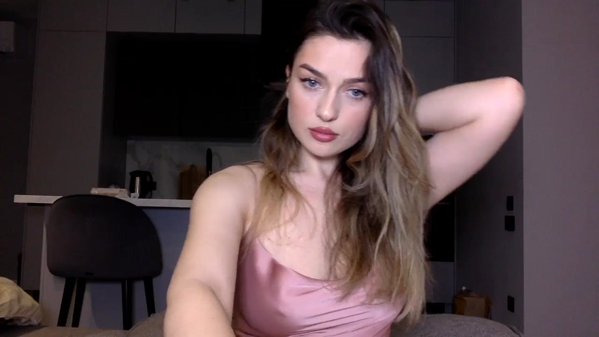 Gallery image thumbnail from SindiMoon's myfreecams stream on, 01/13/2025, 21:47 image 13 of 20
