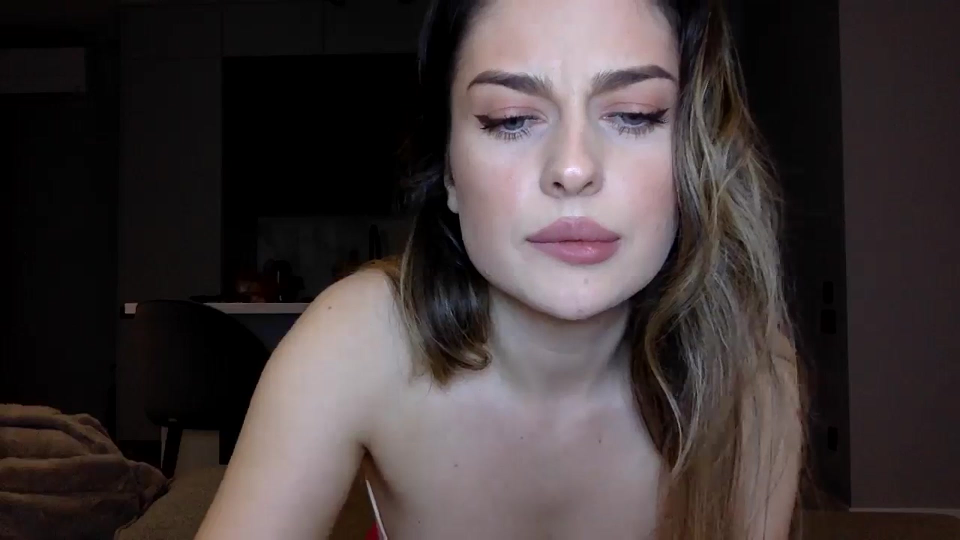 Gallery image thumbnail from SindiMoon's myfreecams stream on, 01/27/2025, 23:13 image 6 of 20