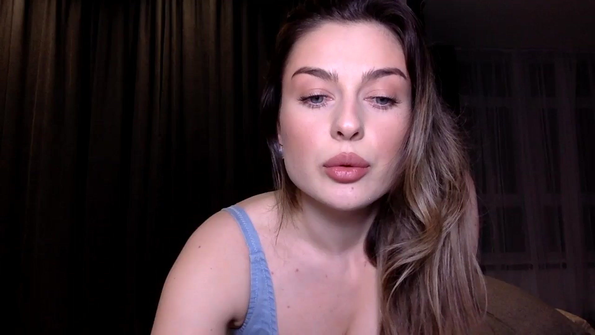 Gallery image thumbnail from SindiMoon's myfreecams stream on, 02/25/2025, 21:46 image 1 of 20