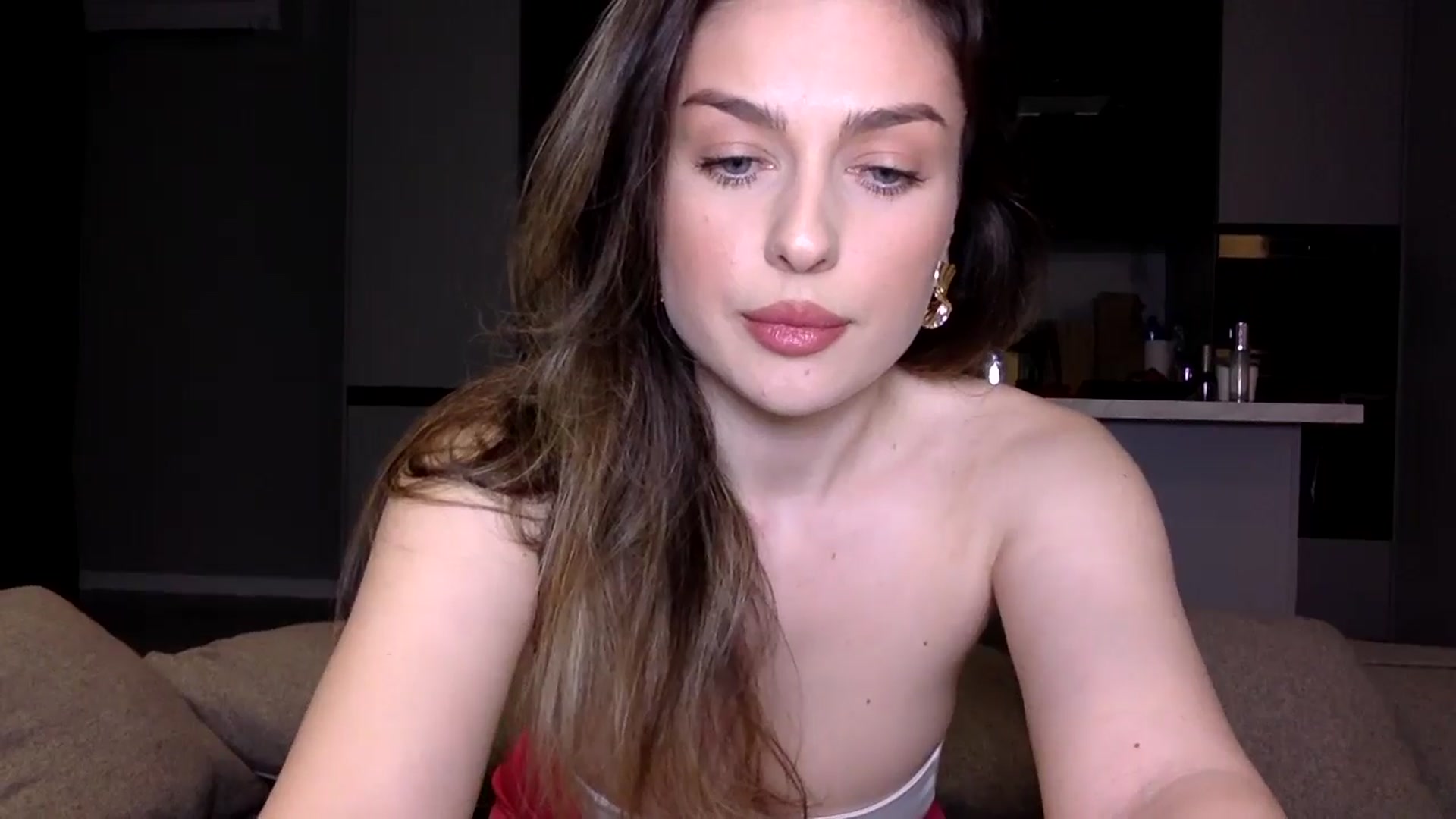 Gallery image thumbnail from SindiMoon's myfreecams stream on, 03/22/2025, 22:53 image 16 of 20