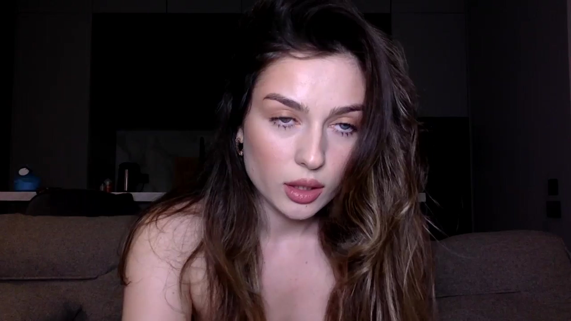 Gallery image thumbnail from SindiMoon's myfreecams stream on, 05/20/2025, 21:08 image 13 of 20