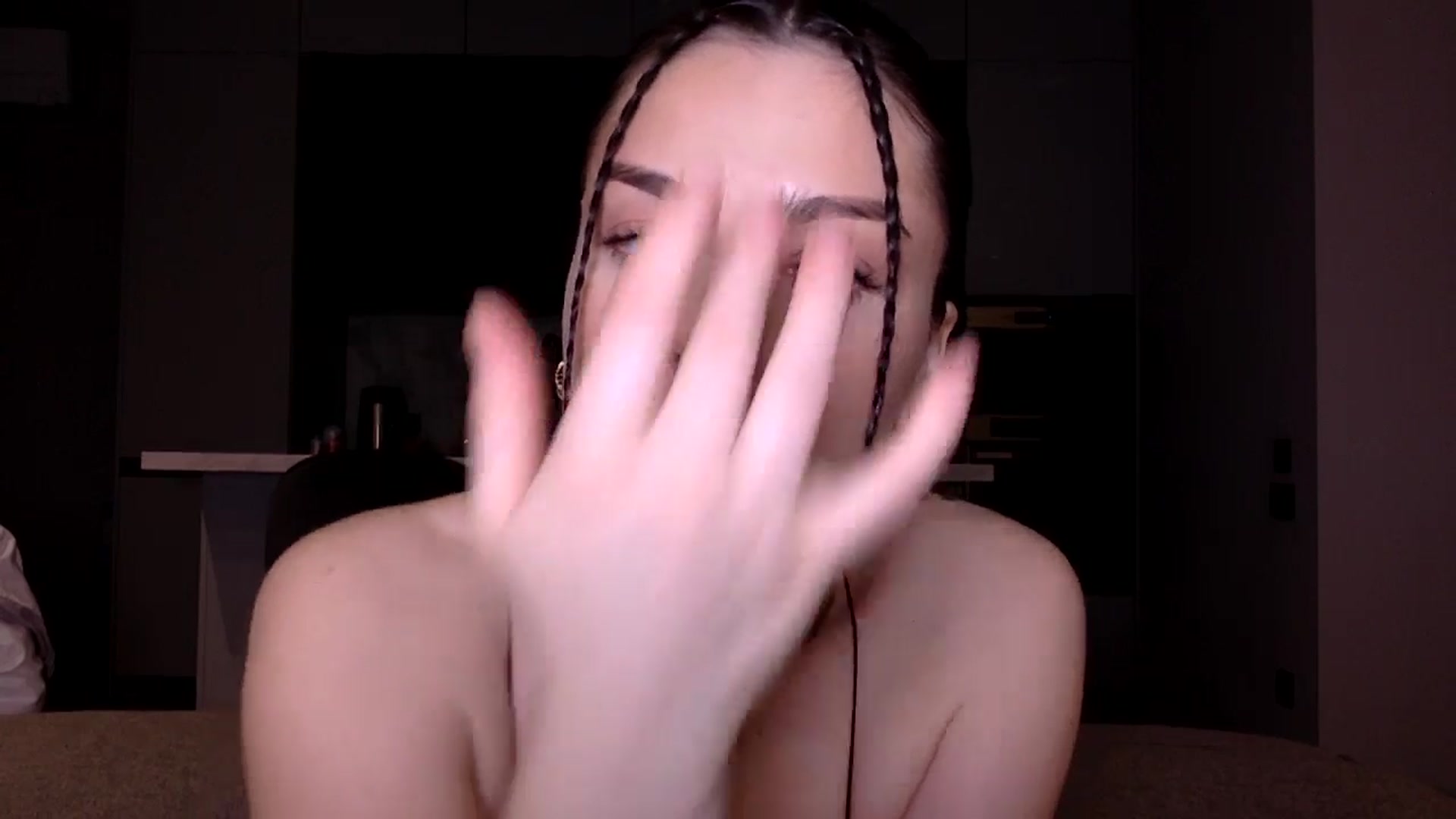 Gallery image thumbnail from SindiMoon's myfreecams stream on, 05/29/2025, 22:51 image 13 of 20