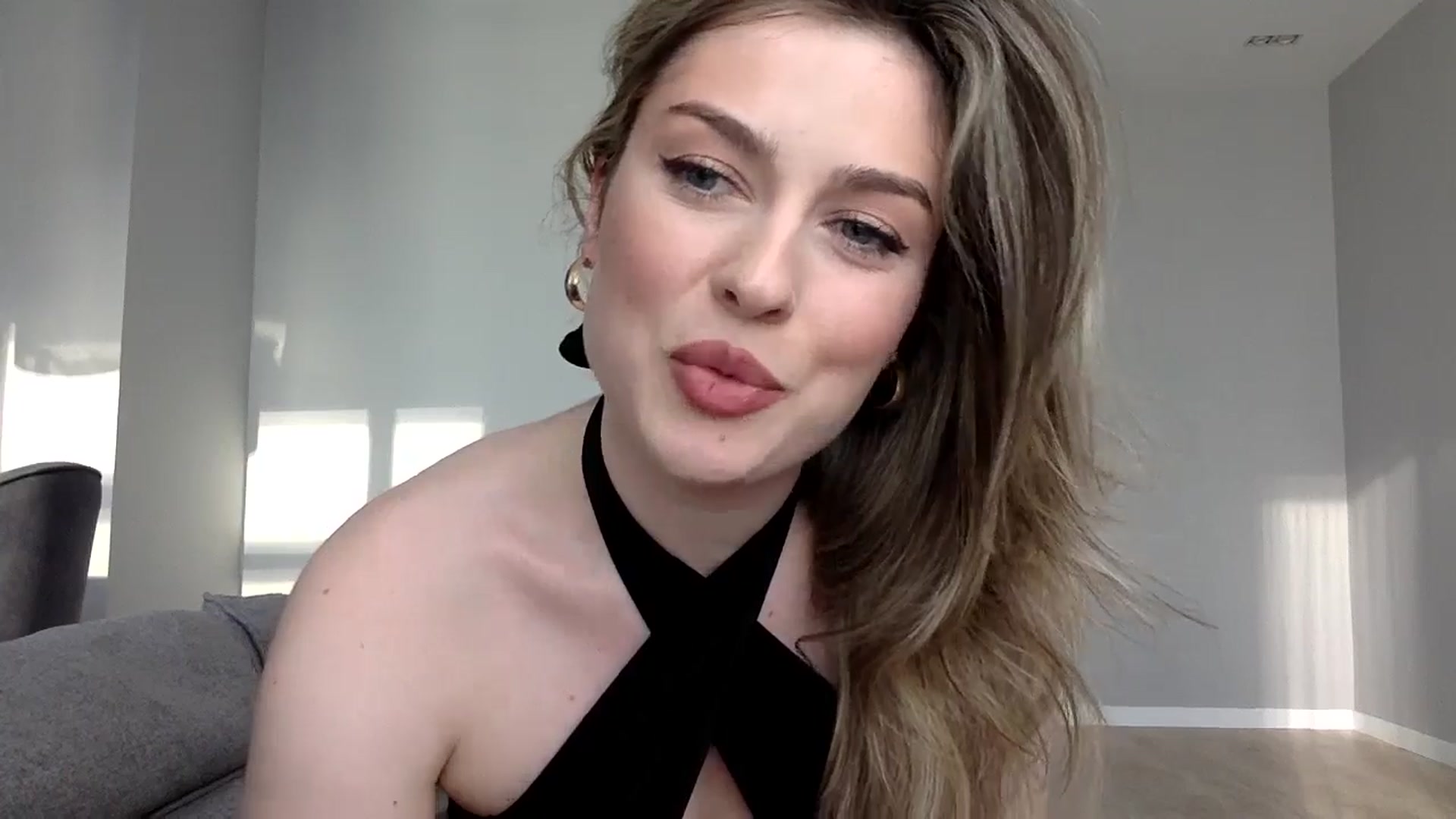 Gallery image thumbnail from SindiMoon's myfreecams stream on, 07/03/2025, 04:12 image 11 of 20