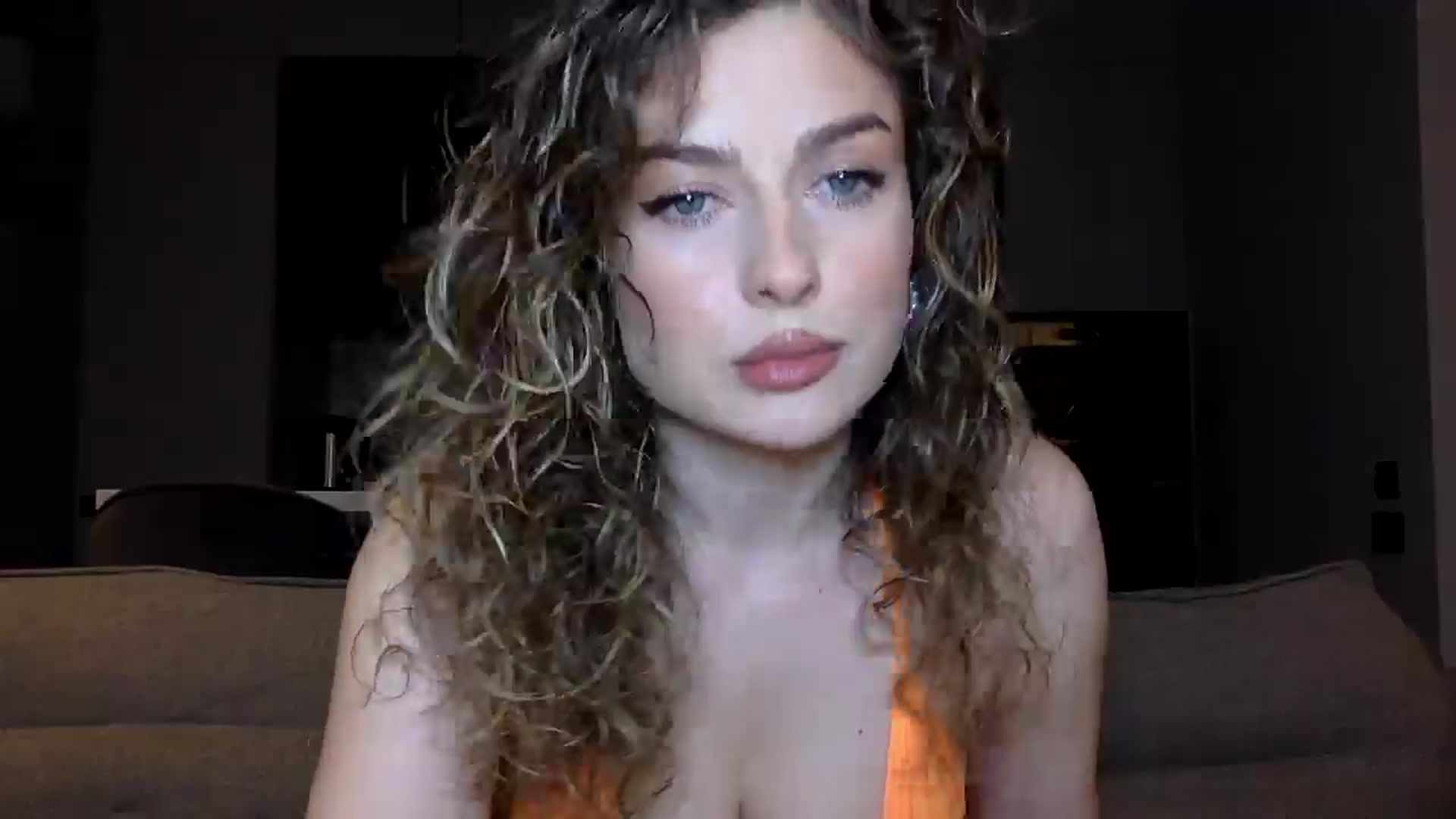 Gallery image thumbnail from SindiMoon's myfreecams stream on, 07/04/2025, 21:43 image 2 of 20