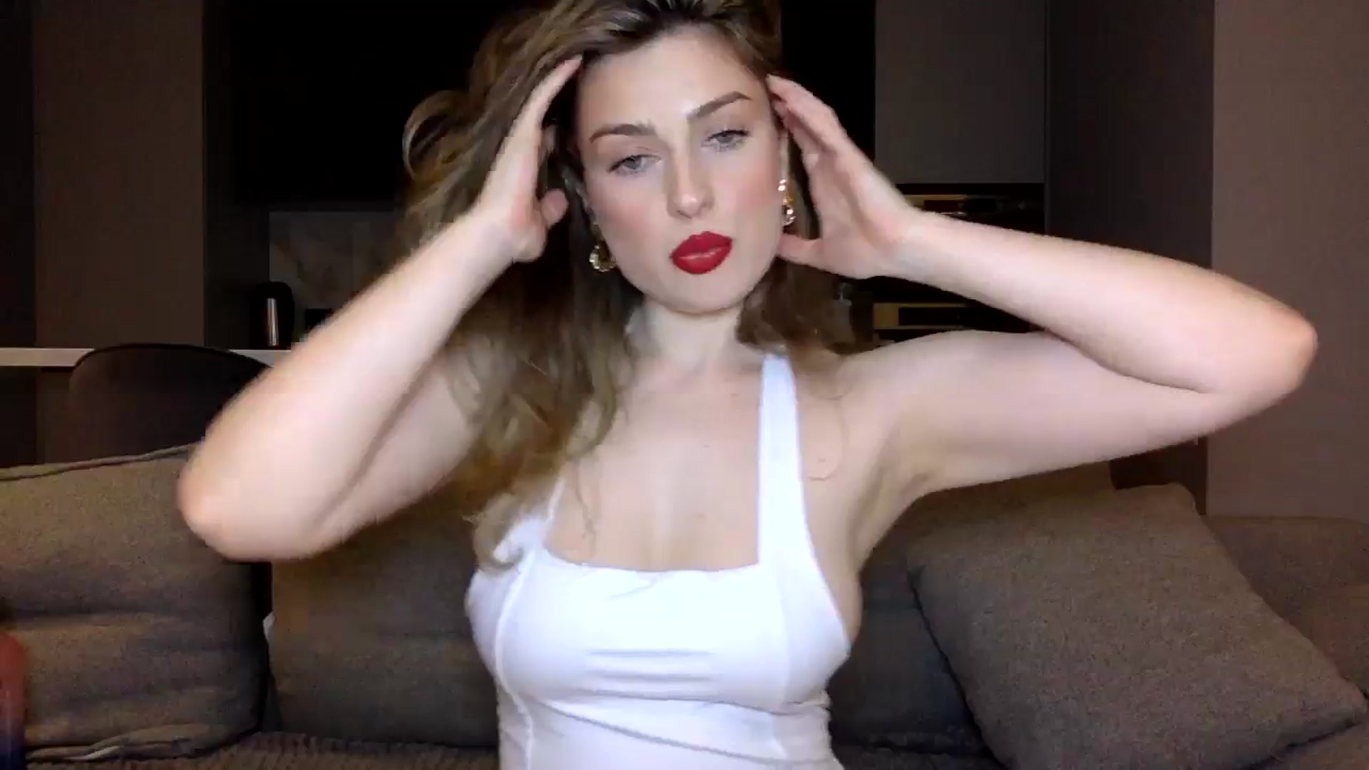 Gallery image thumbnail from SindiMoon's myfreecams stream on, 07/19/2025, 21:59 image 14 of 20