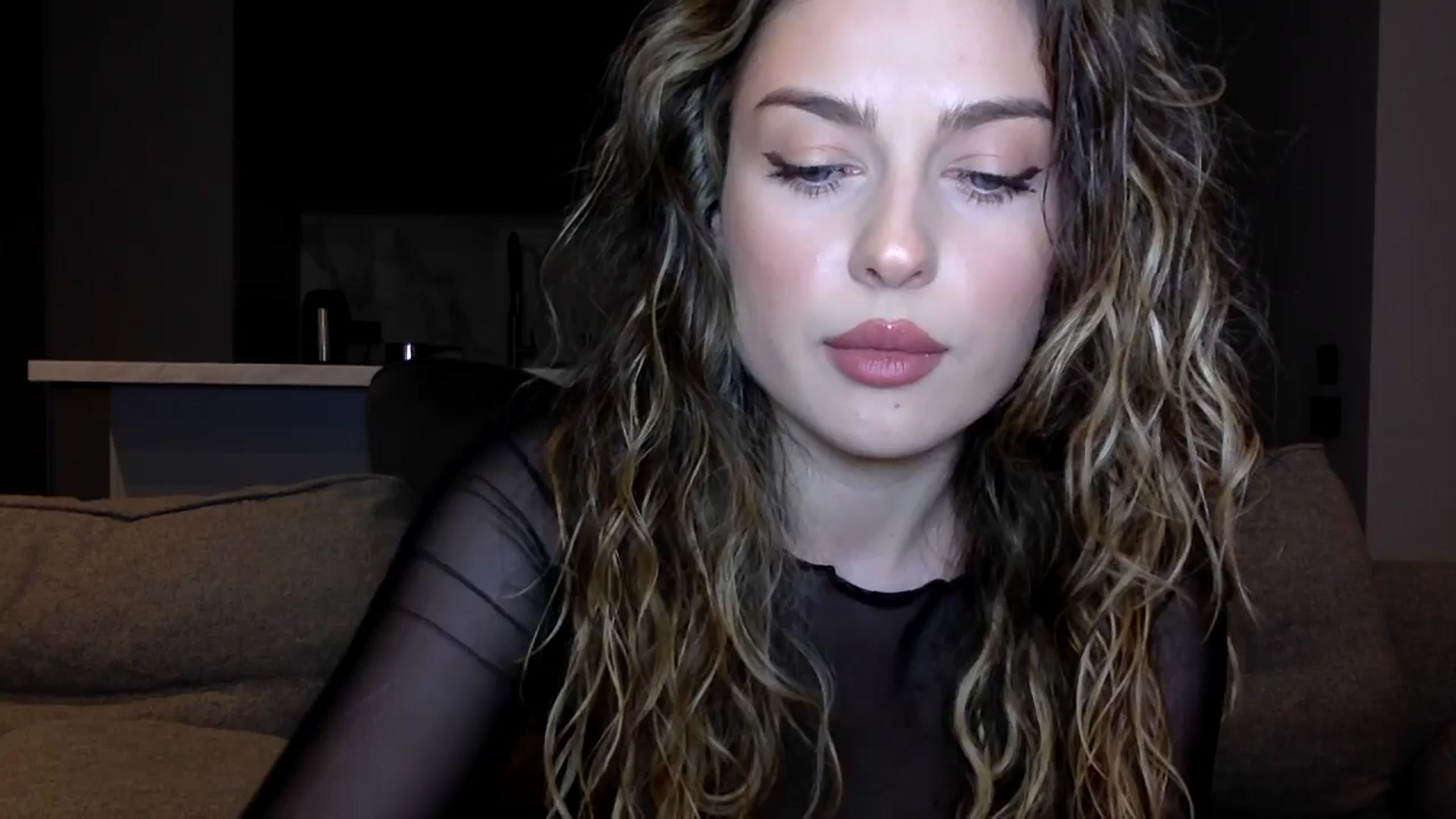Gallery image thumbnail from SindiMoon's myfreecams stream on, 07/27/2025, 21:33 image 12 of 20