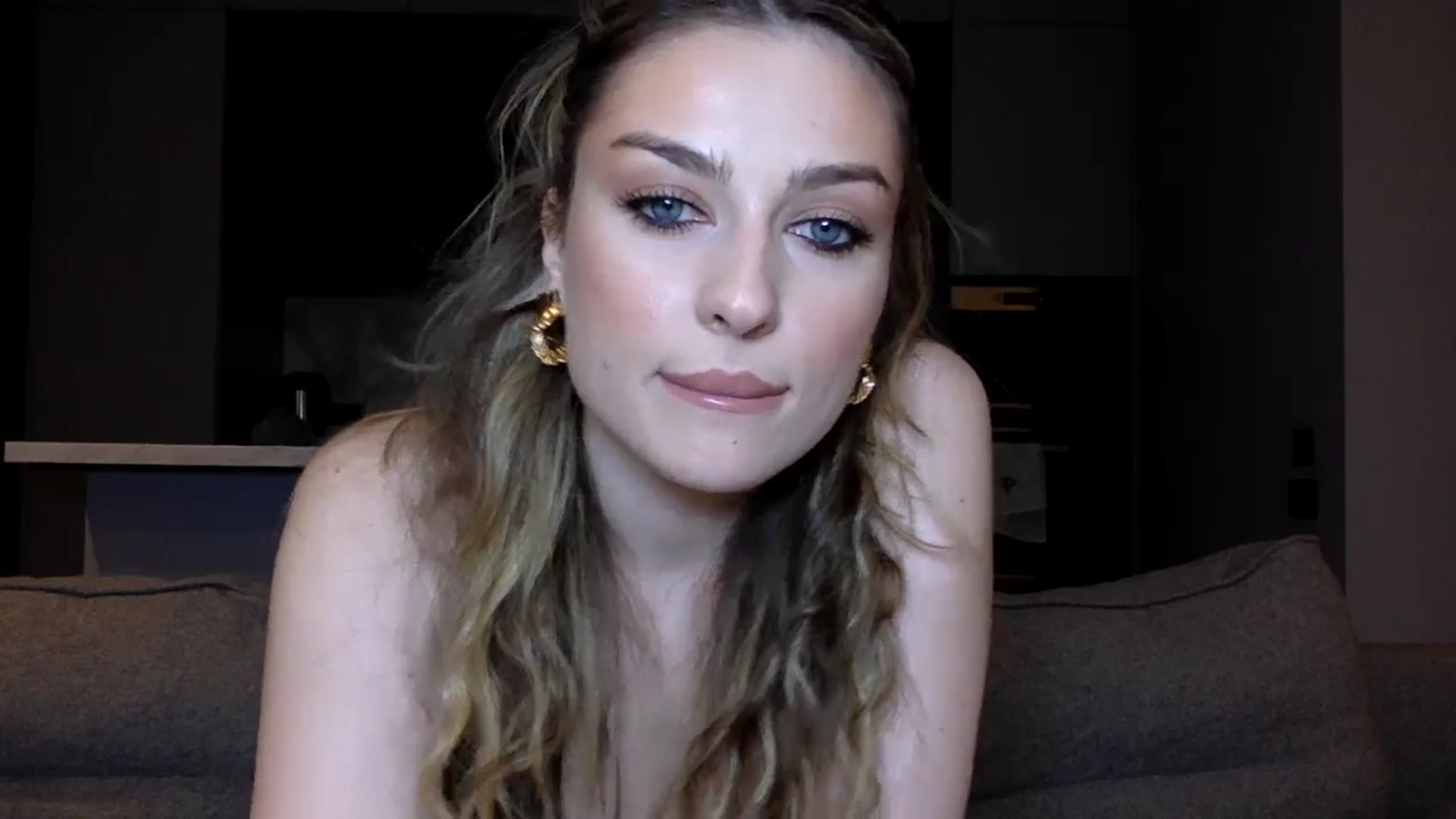 Gallery image thumbnail from SindiMoon's myfreecams stream on, 07/31/2025, 22:41 image 7 of 20