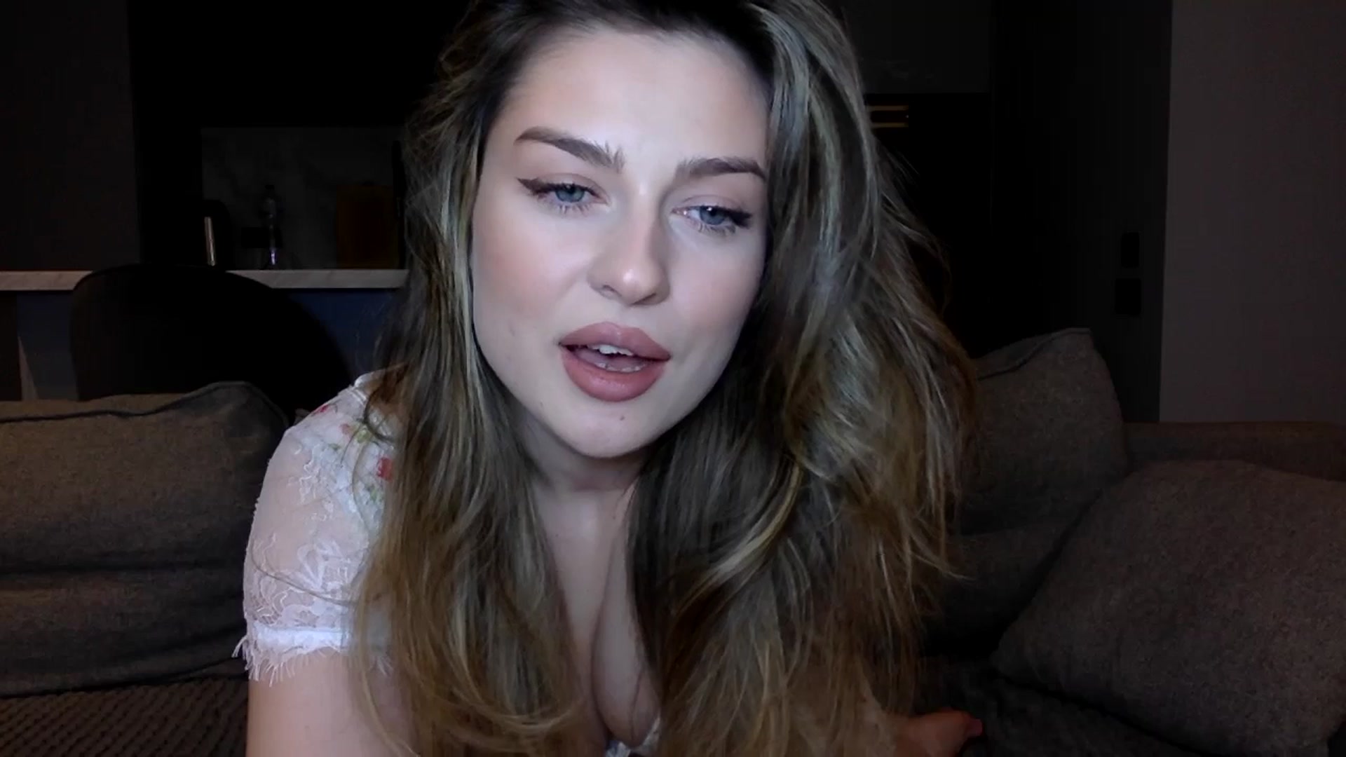 Gallery image thumbnail from SindiMoon's myfreecams stream on, 08/02/2025, 22:15 image 20 of 20