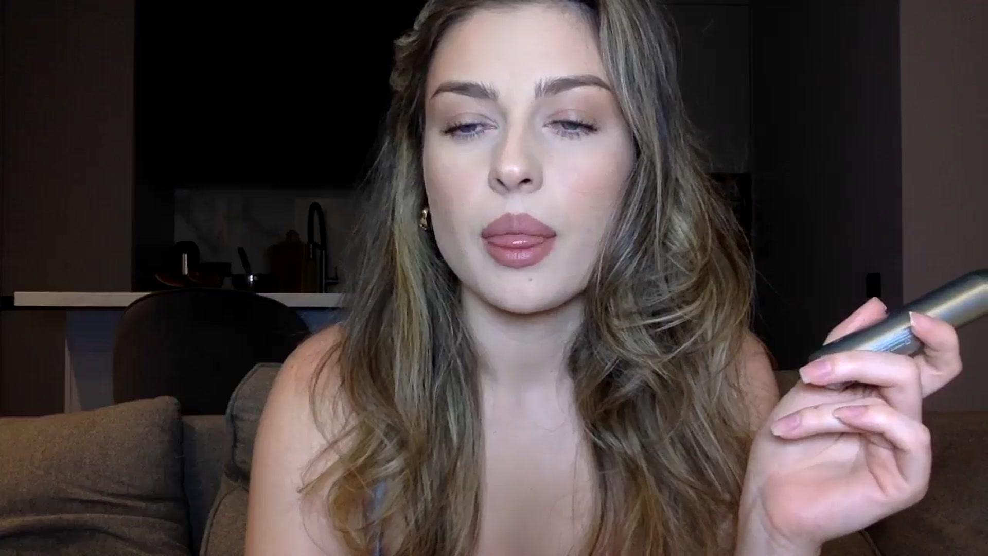 Gallery image thumbnail from SindiMoon's myfreecams stream on, 09/06/2025, 21:03 image 2 of 20