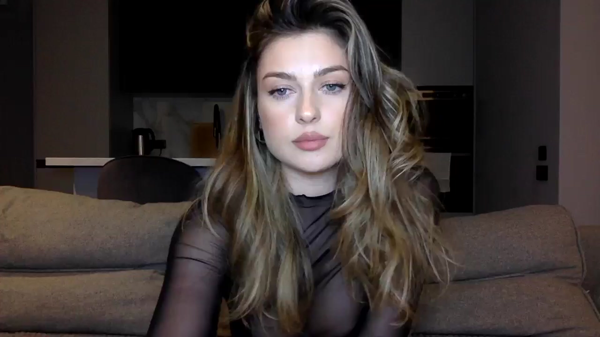 Gallery image thumbnail from SindiMoon's myfreecams stream on, 09/11/2025, 23:56 image 6 of 20