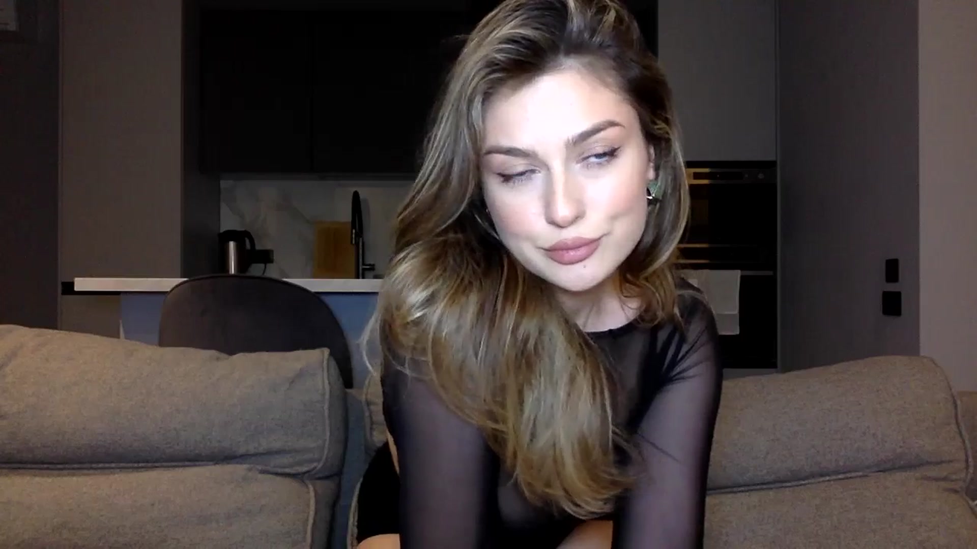 Gallery image thumbnail from SindiMoon's myfreecams stream on, 09/11/2025, 23:56 image 14 of 20