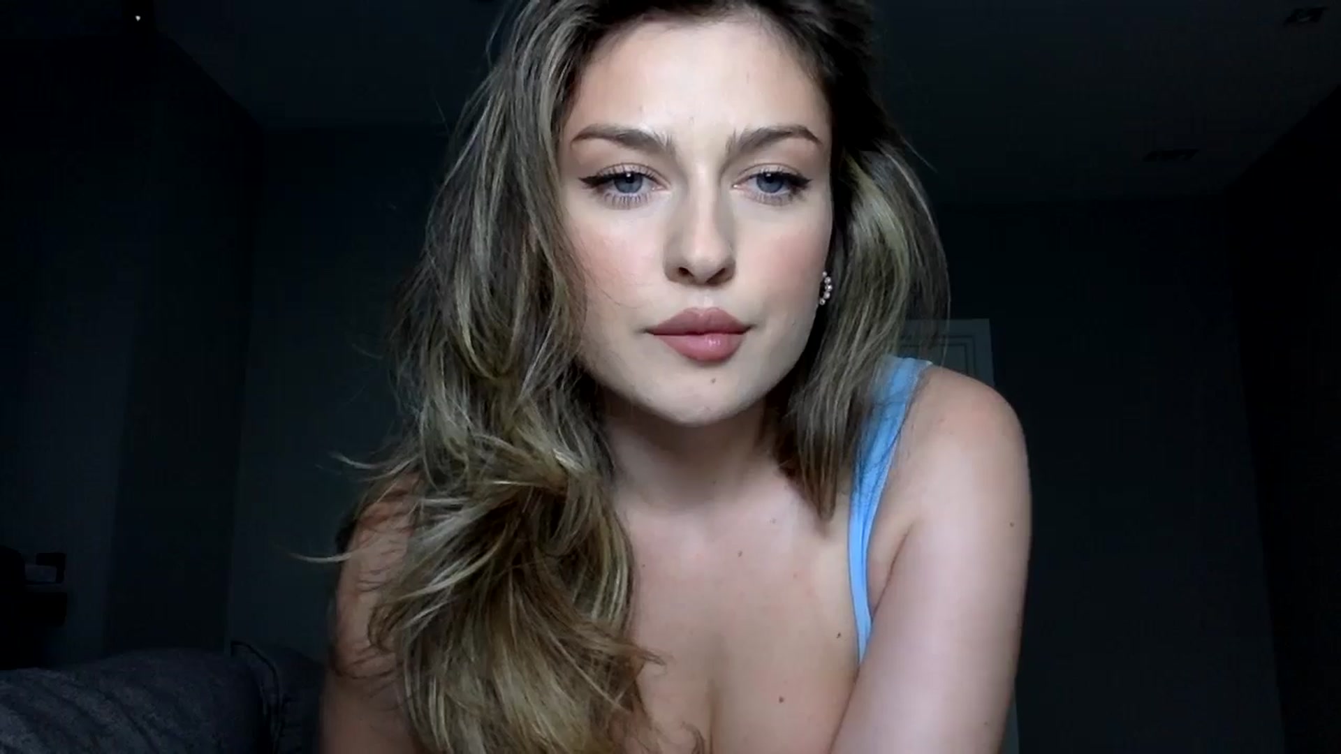 Gallery image thumbnail from SindiMoon's myfreecams stream on, 09/13/2025, 15:57 image 19 of 20