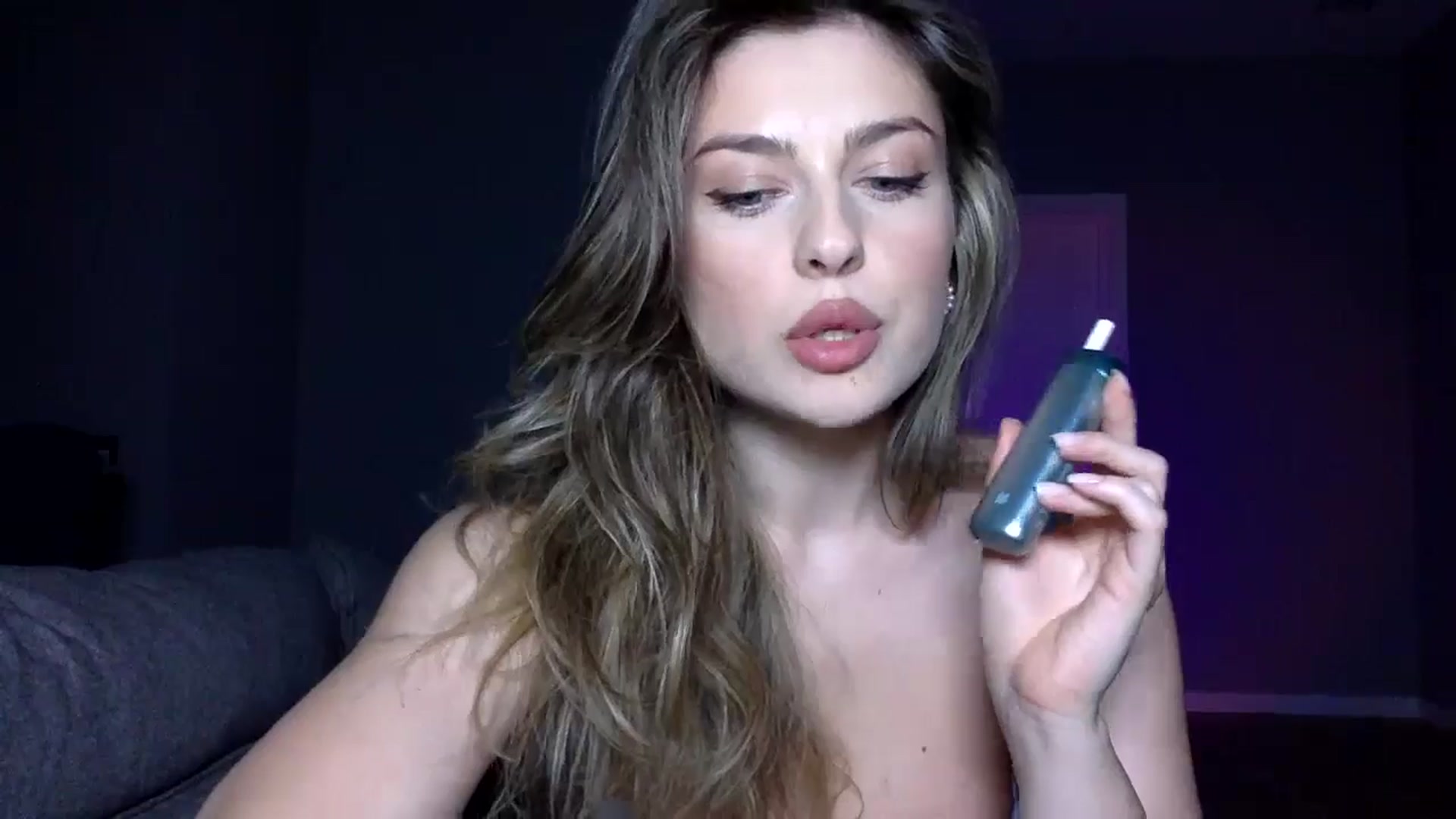 Gallery image thumbnail from SindiMoon's myfreecams stream on, 09/13/2025, 20:51 image 16 of 20