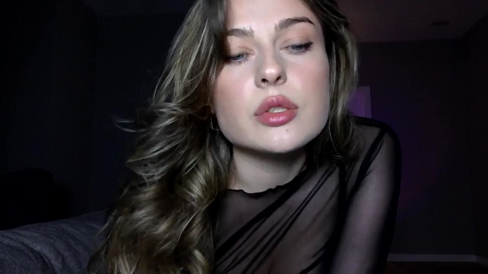 Gallery image thumbnail from SindiMoon's myfreecams stream on, 11/01/2025, 16:34 image 17 of 20