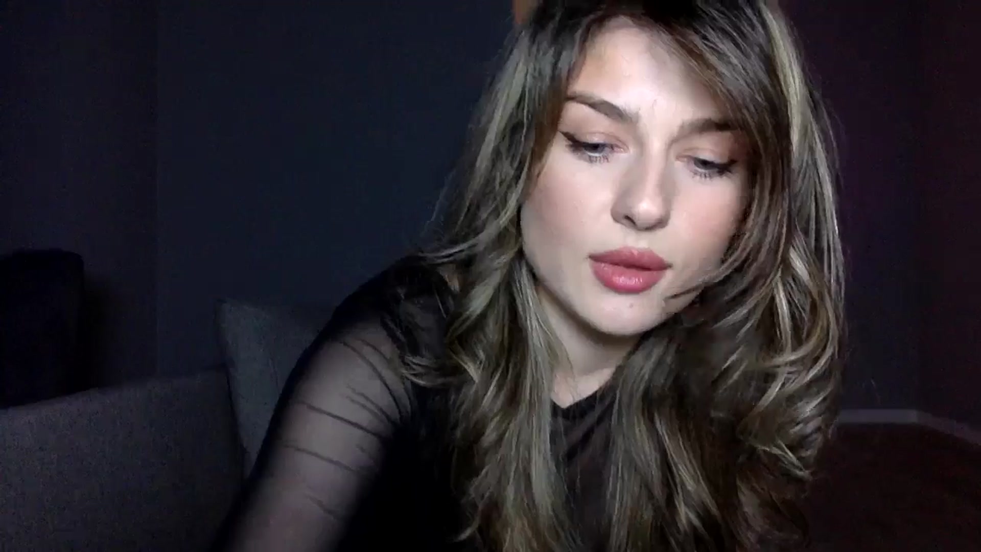 Gallery image thumbnail from SindiMoon's myfreecams stream on, 11/01/2025, 19:53 image 16 of 20