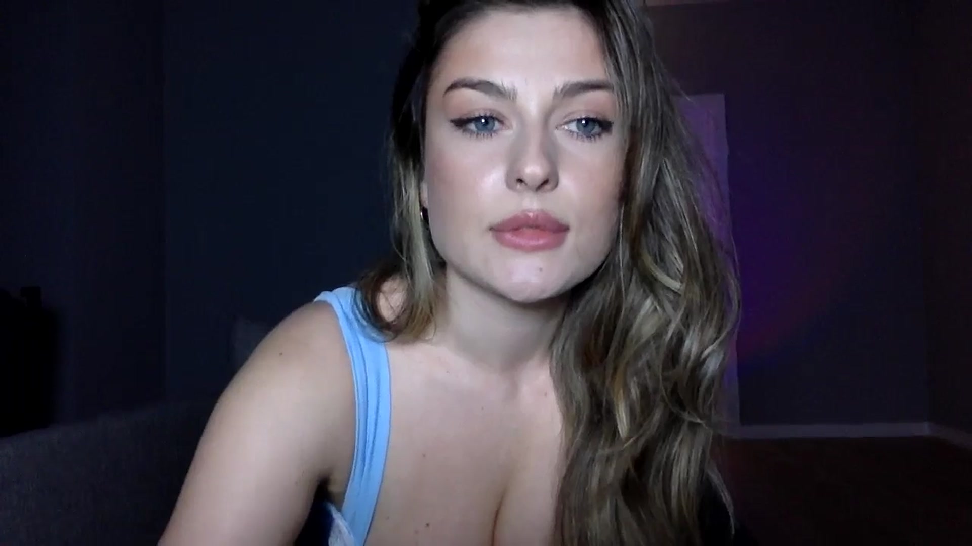 Gallery image thumbnail from SindiMoon's myfreecams stream on, 11/02/2025, 17:13 image 8 of 20