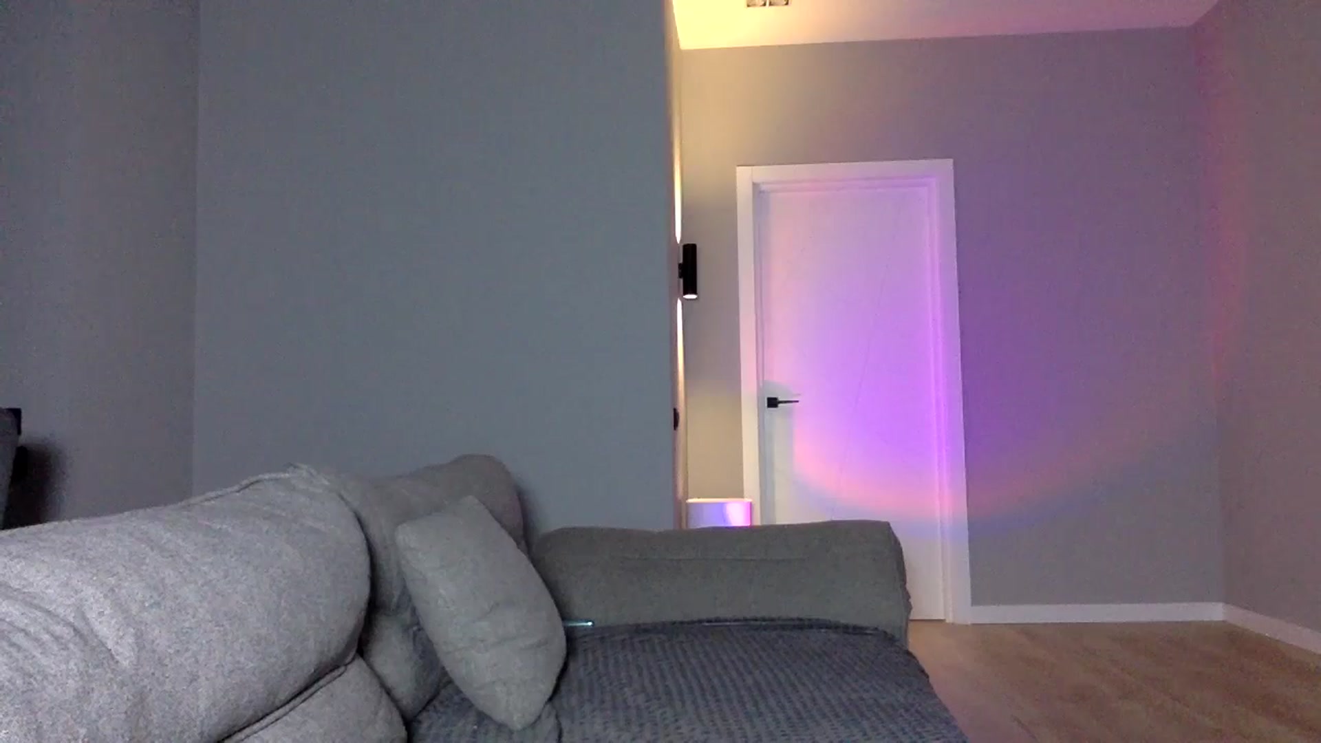 Gallery image thumbnail from SindiMoon's myfreecams stream on, 11/14/2025, 20:41 image 3 of 20