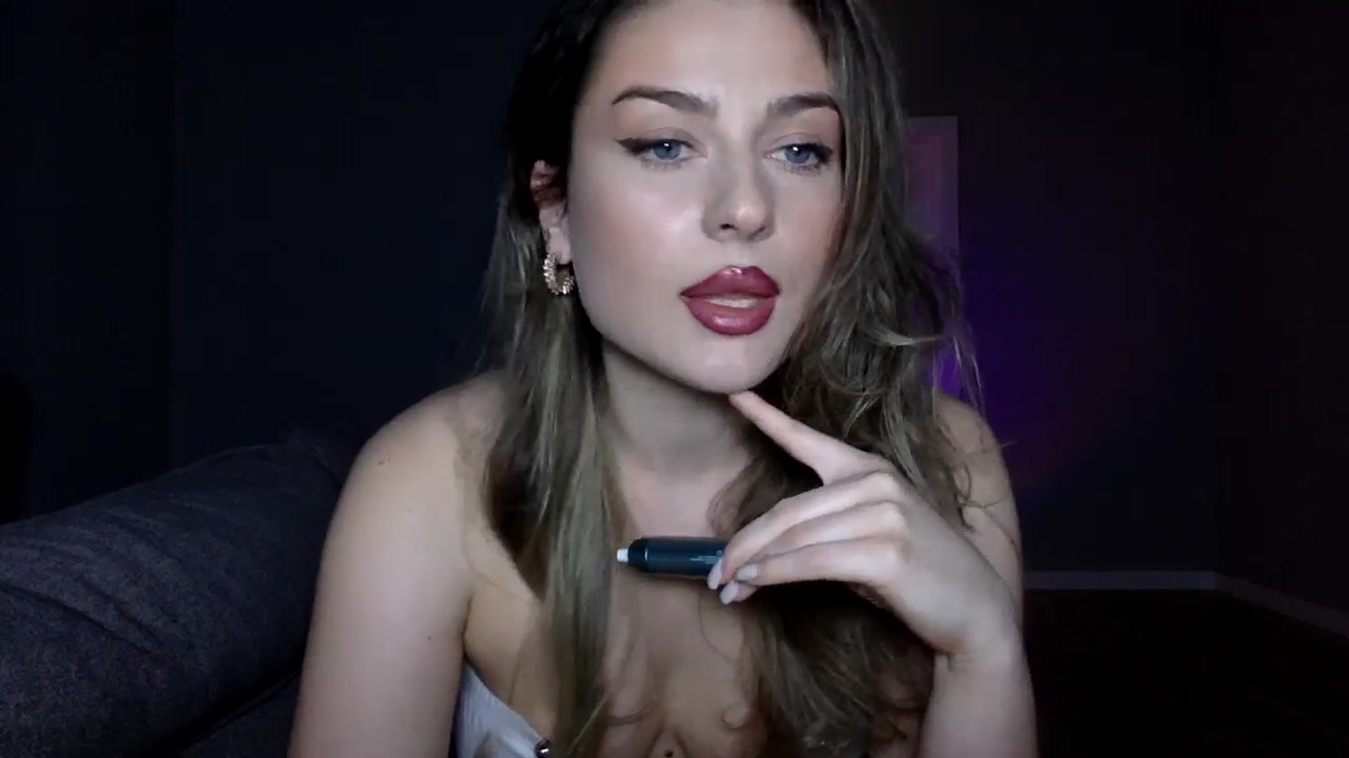Gallery image thumbnail from SindiMoon's myfreecams stream on, 11/16/2025, 14:54 image 2 of 20