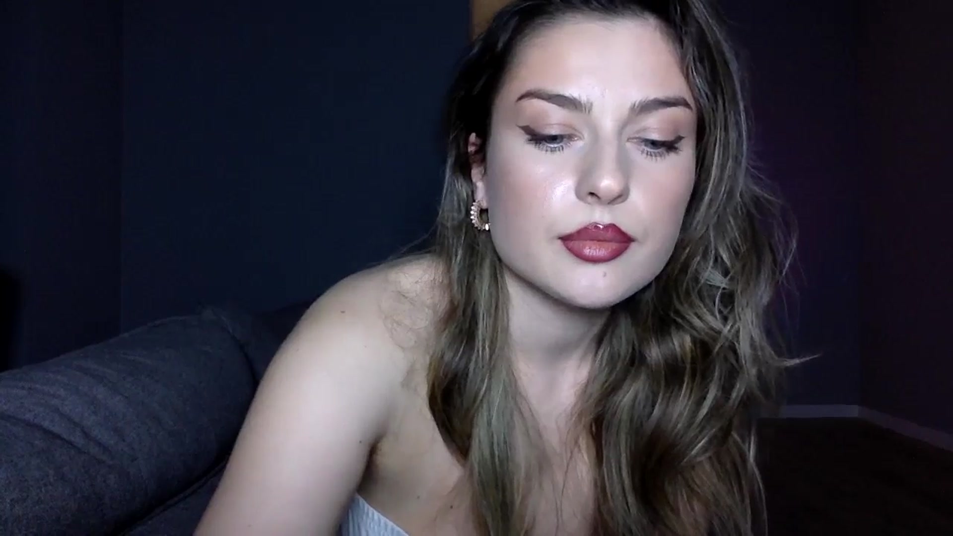 Gallery image thumbnail from SindiMoon's myfreecams stream on, 11/16/2025, 14:54 image 5 of 20