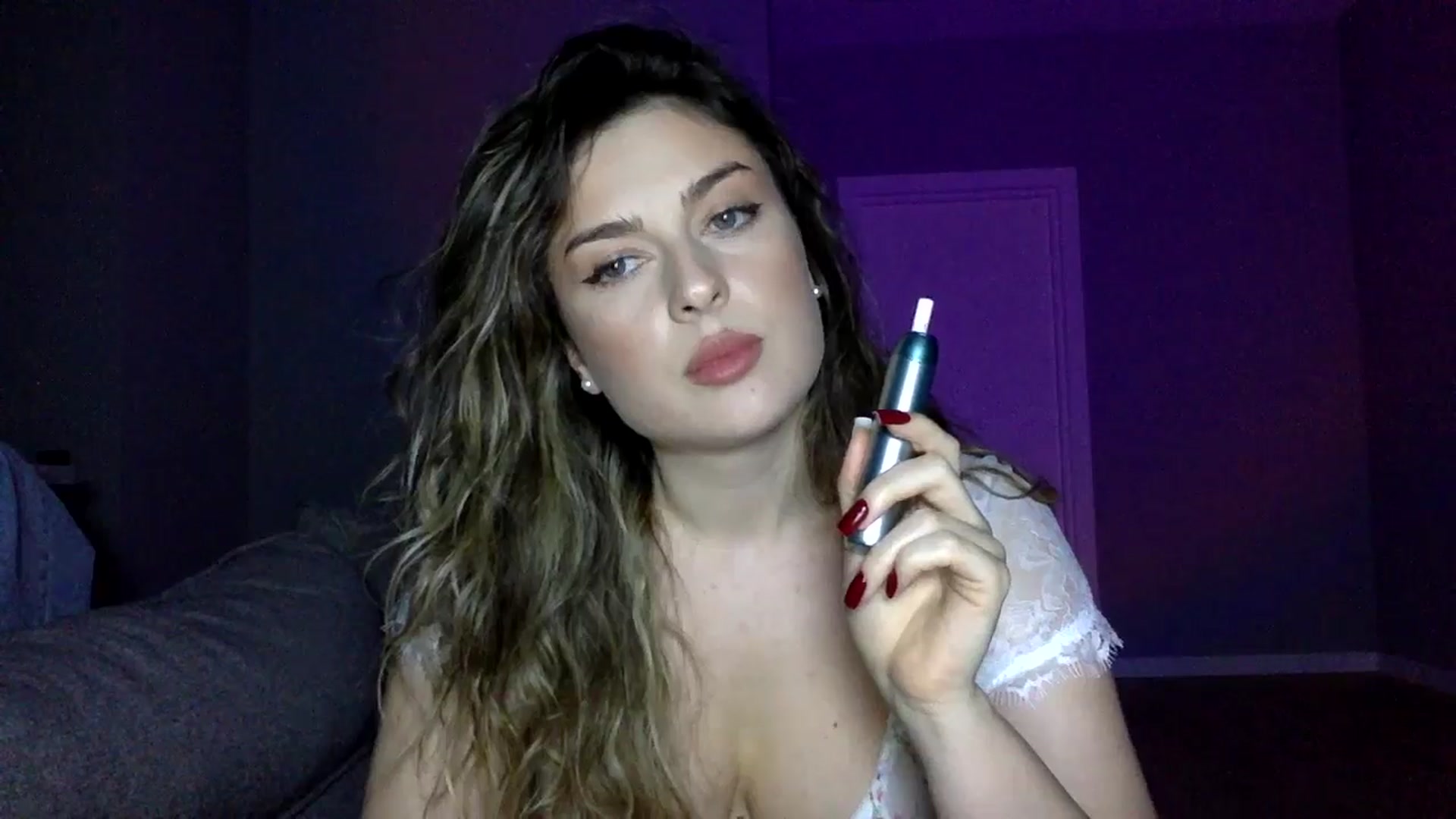 Gallery image thumbnail from SindiMoon's myfreecams stream on, 11/22/2025, 21:16 image 5 of 20